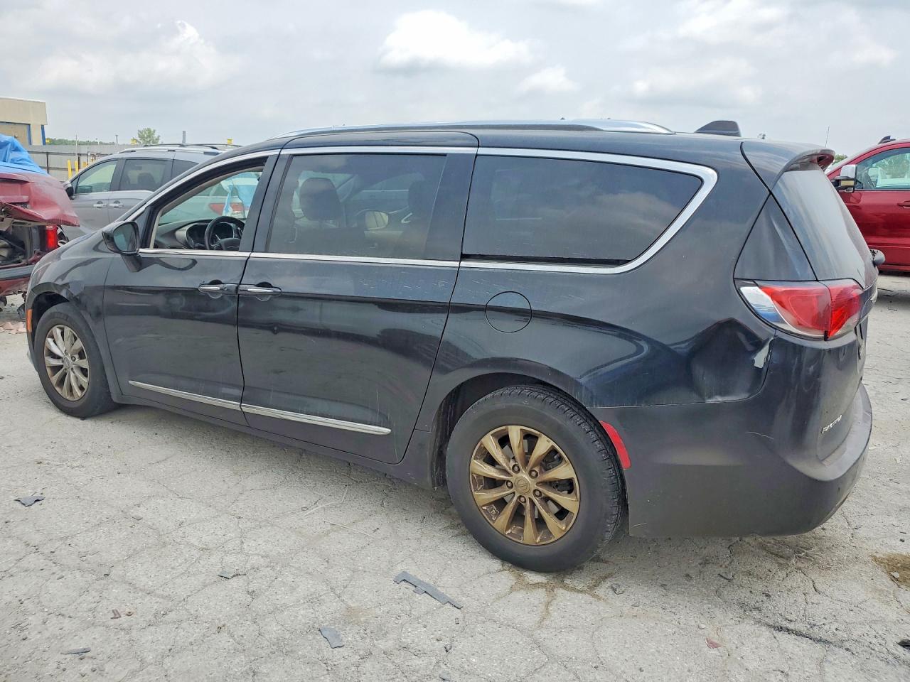 2018 CHRYSLER PACIFICA