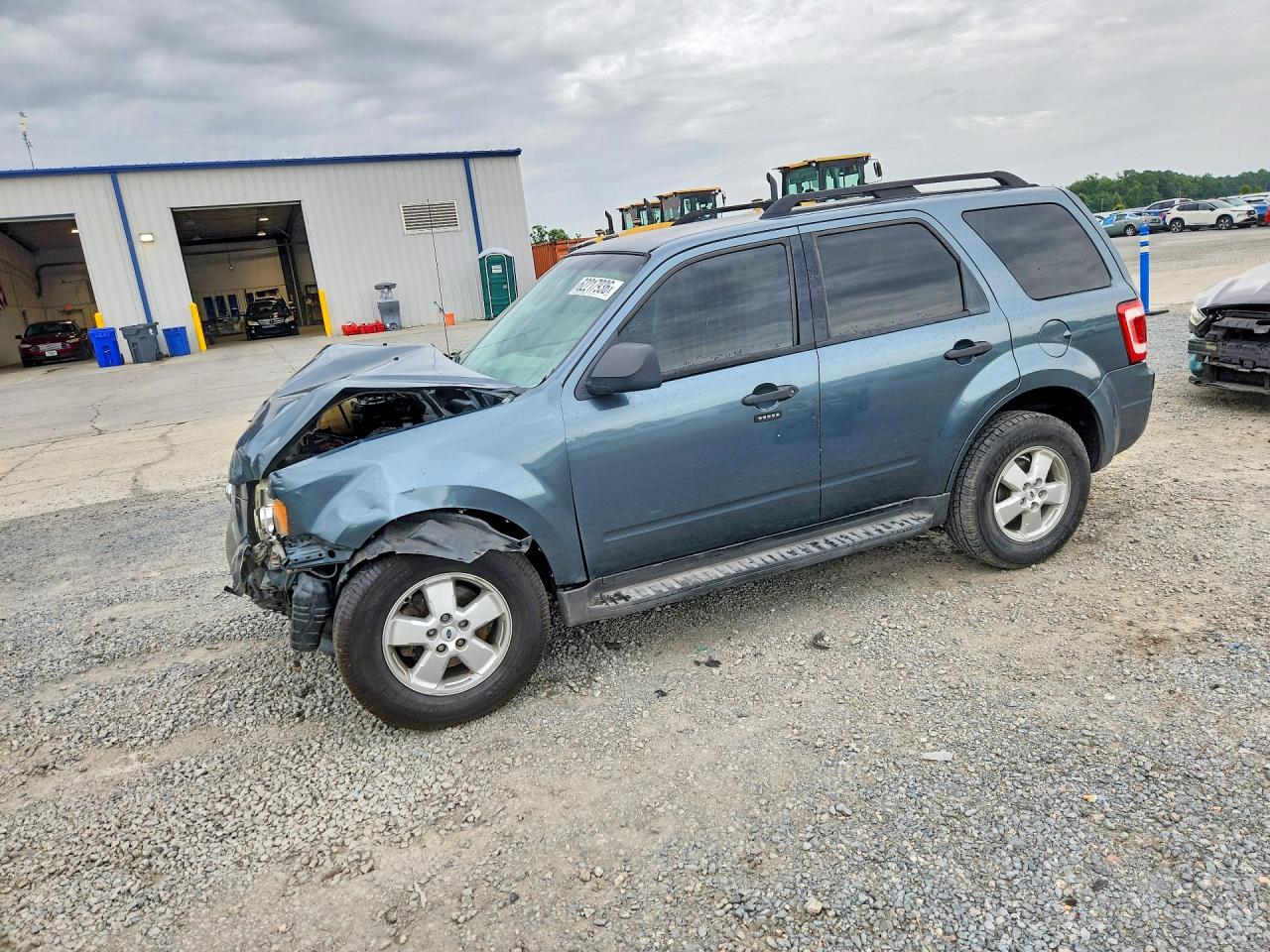 2010 FORD ESCAPE