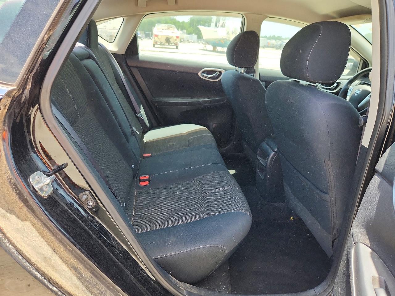 2015 NISSAN SENTRA