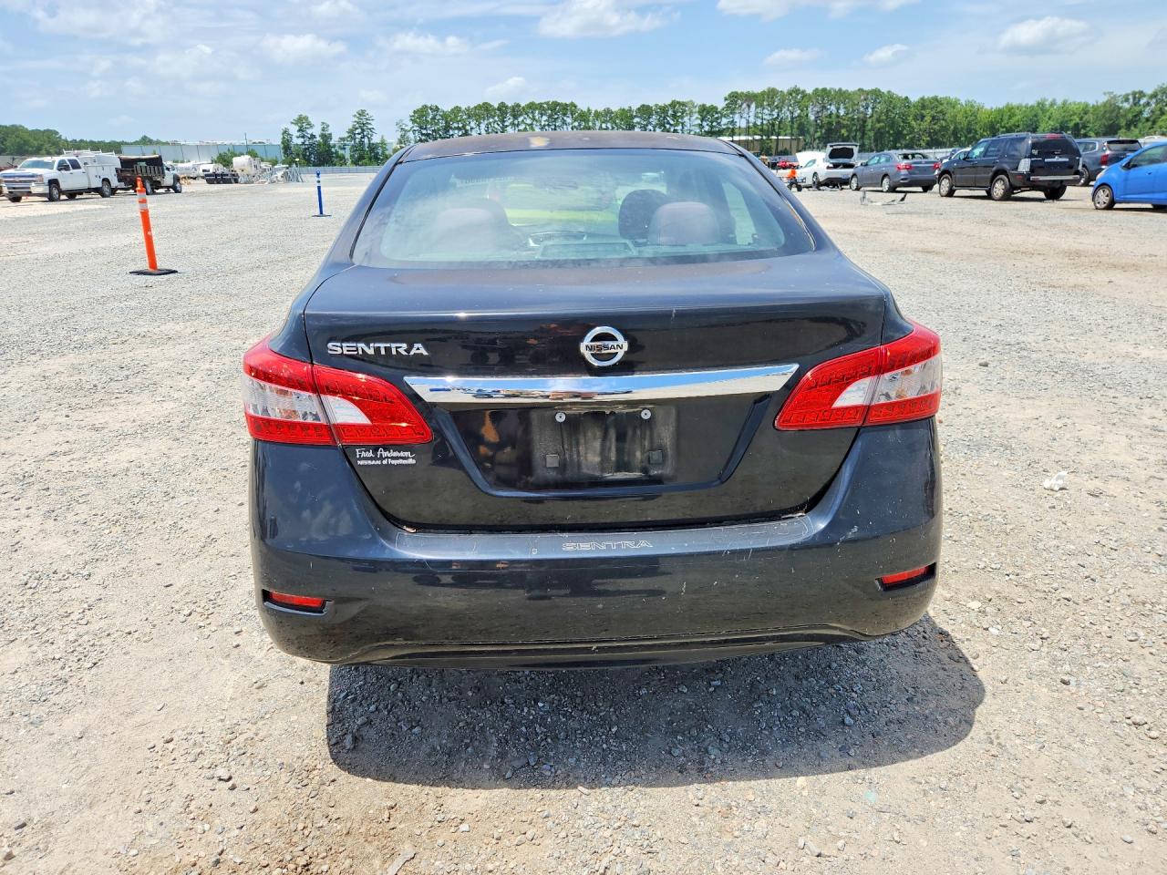 2015 NISSAN SENTRA