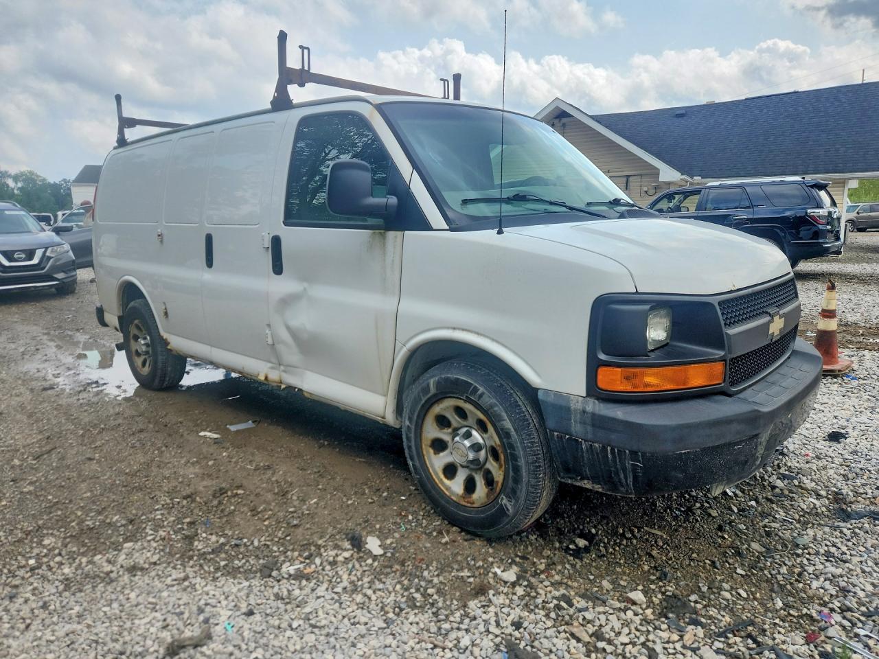 2012 CHEVROLET EXPRESS