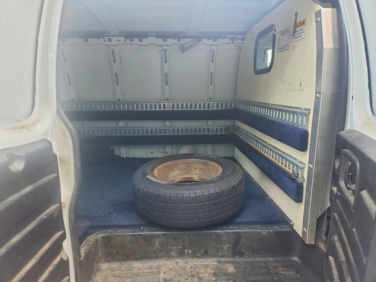 2012 CHEVROLET EXPRESS