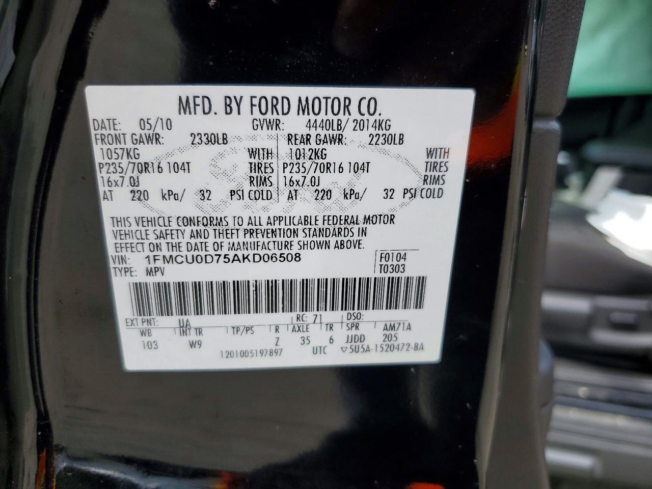 2010 FORD ESCAPE