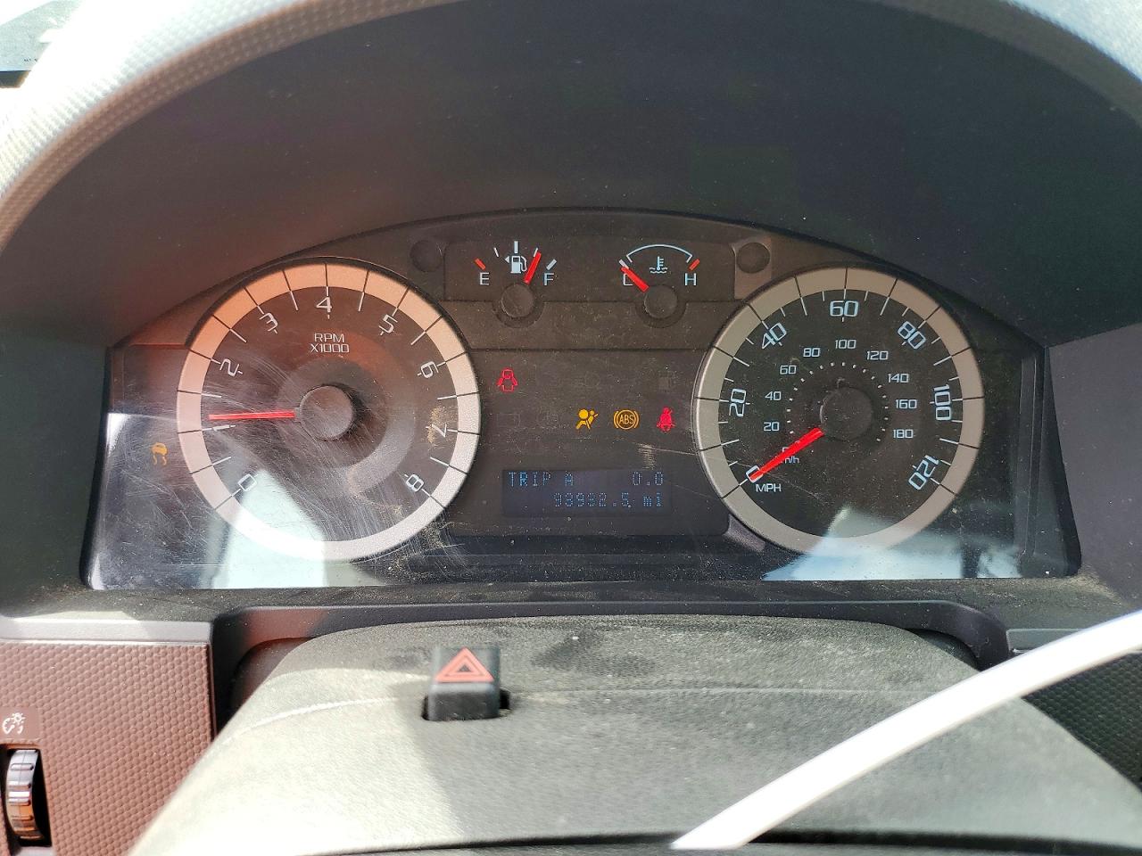 2010 FORD ESCAPE