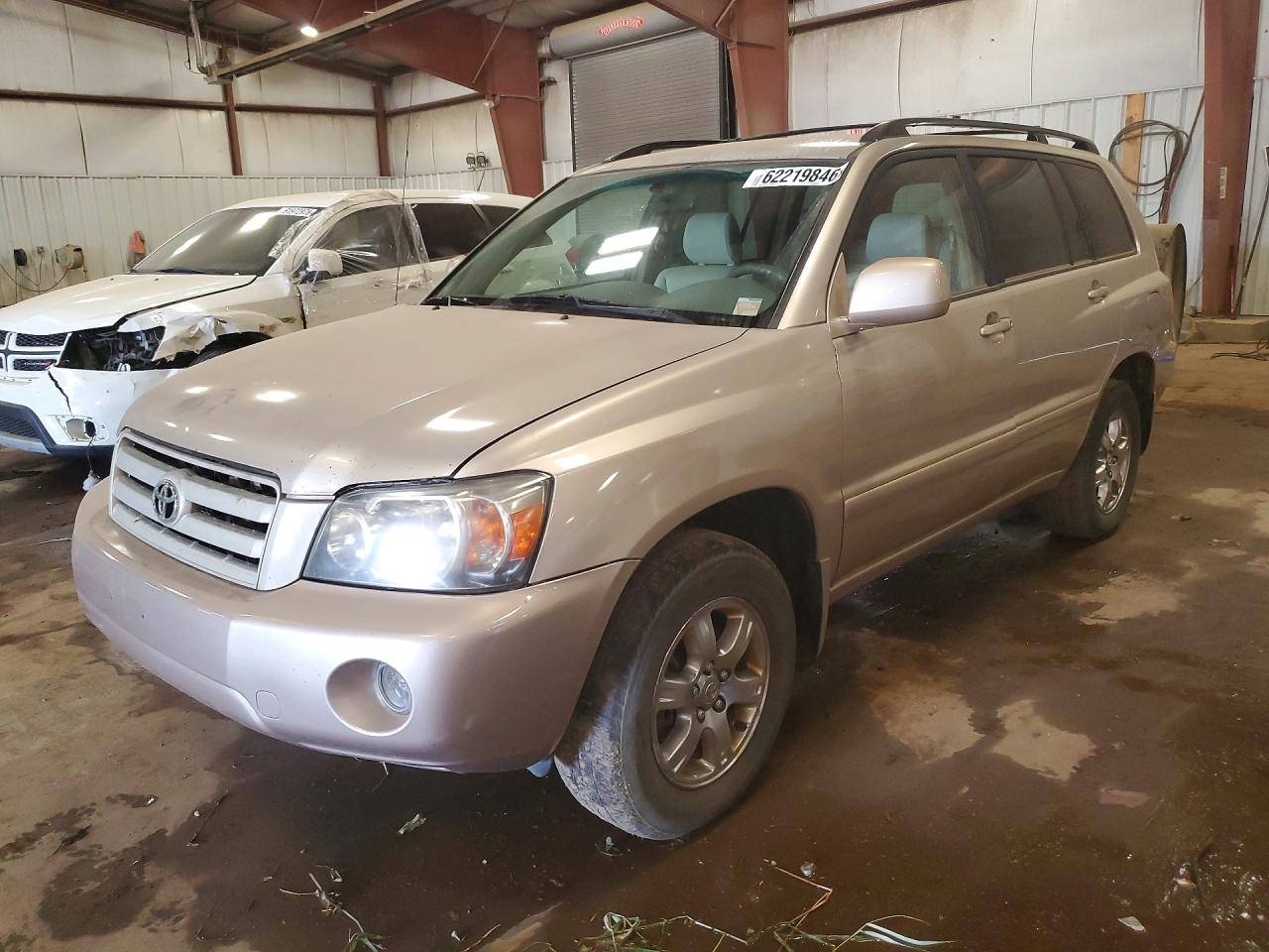 2006 TOYOTA HIGHLANDER