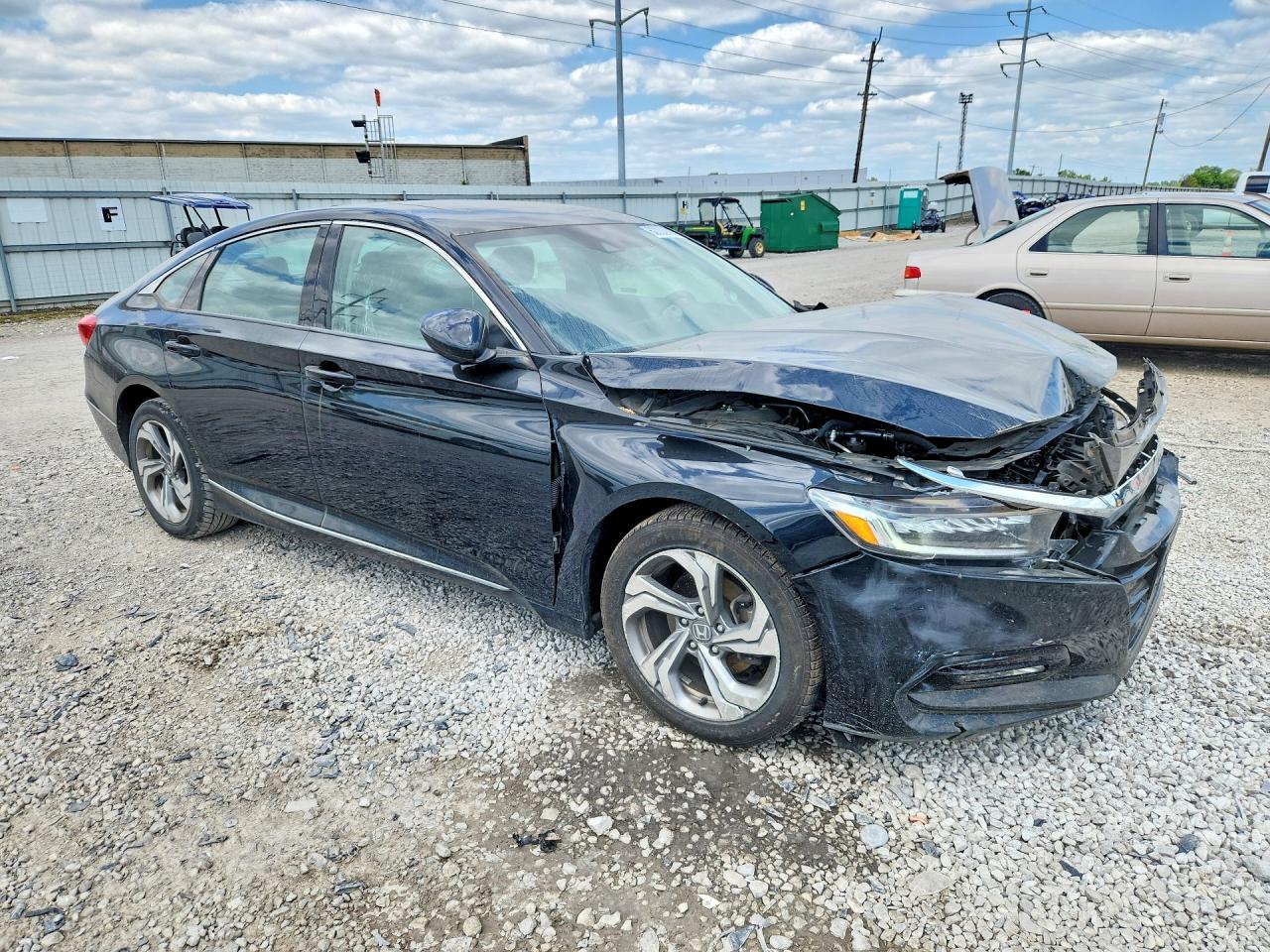 2019 HONDA ACCORD