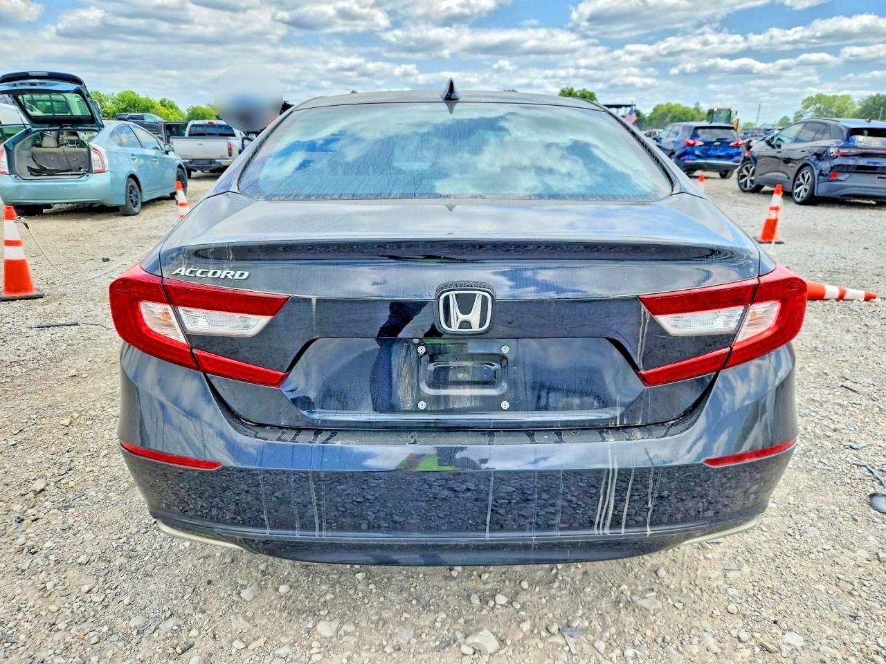 2019 HONDA ACCORD