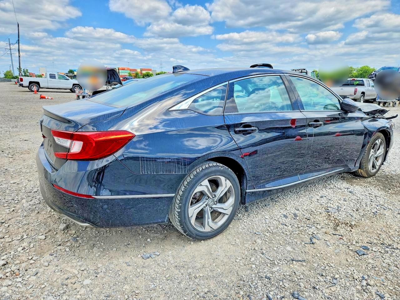 2019 HONDA ACCORD