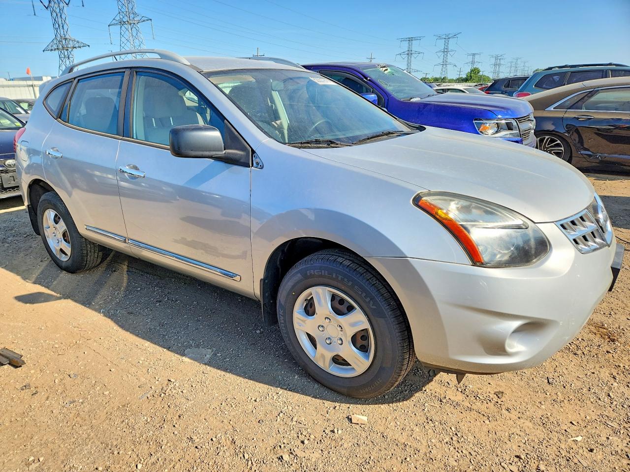 2015 NISSAN ROGUE