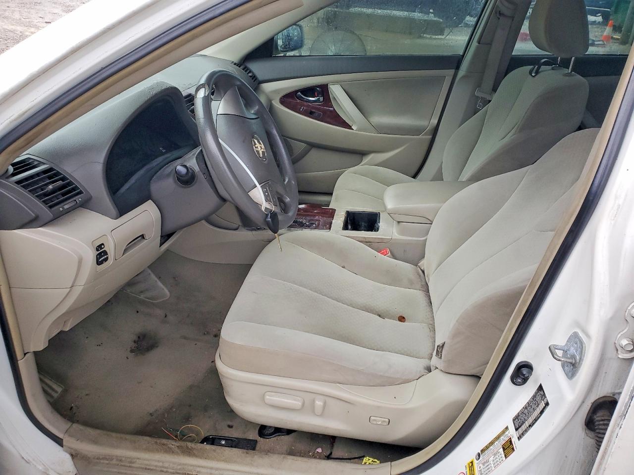 2009 TOYOTA CAMRY