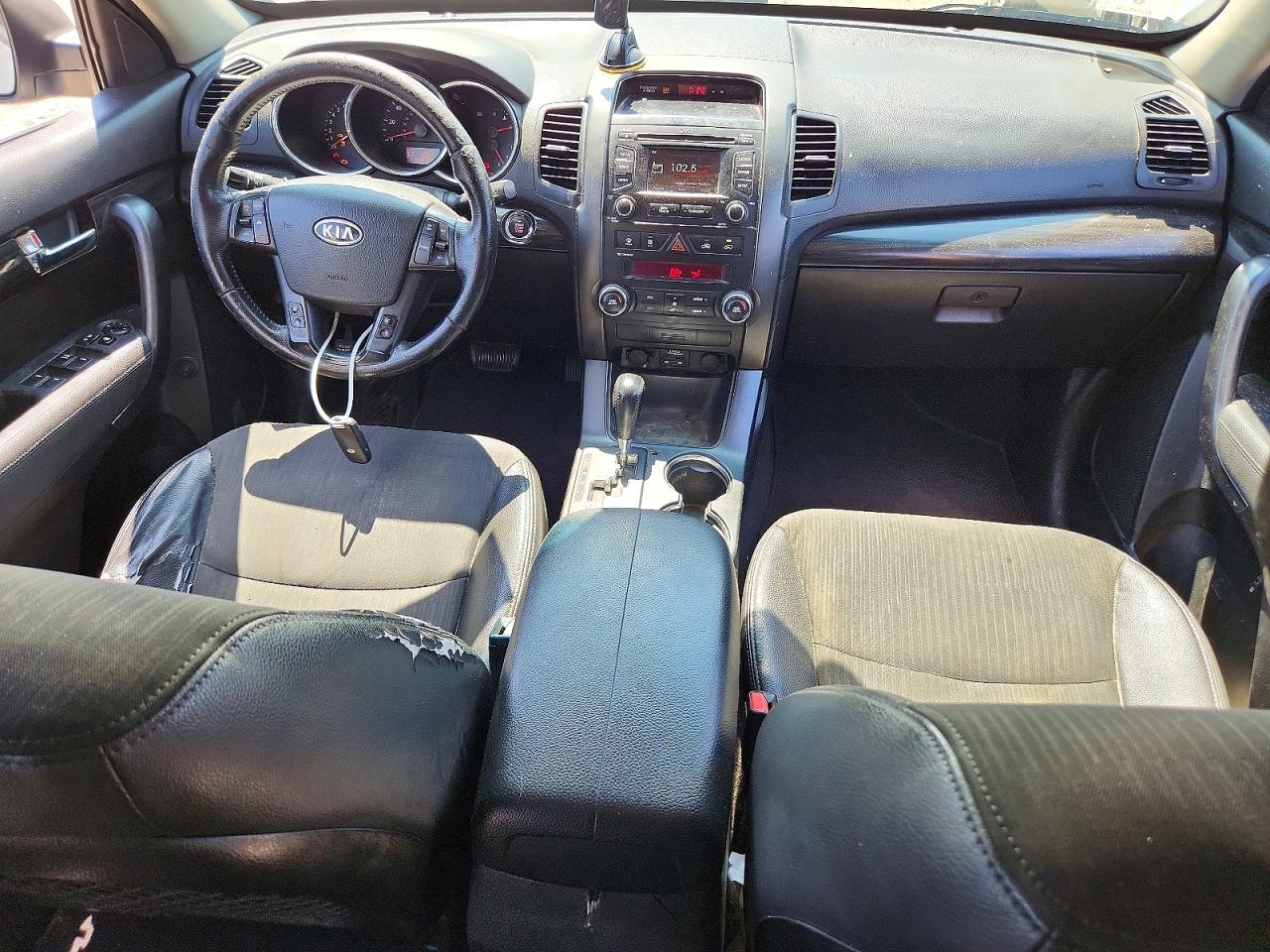 2012 KIA SORENTO