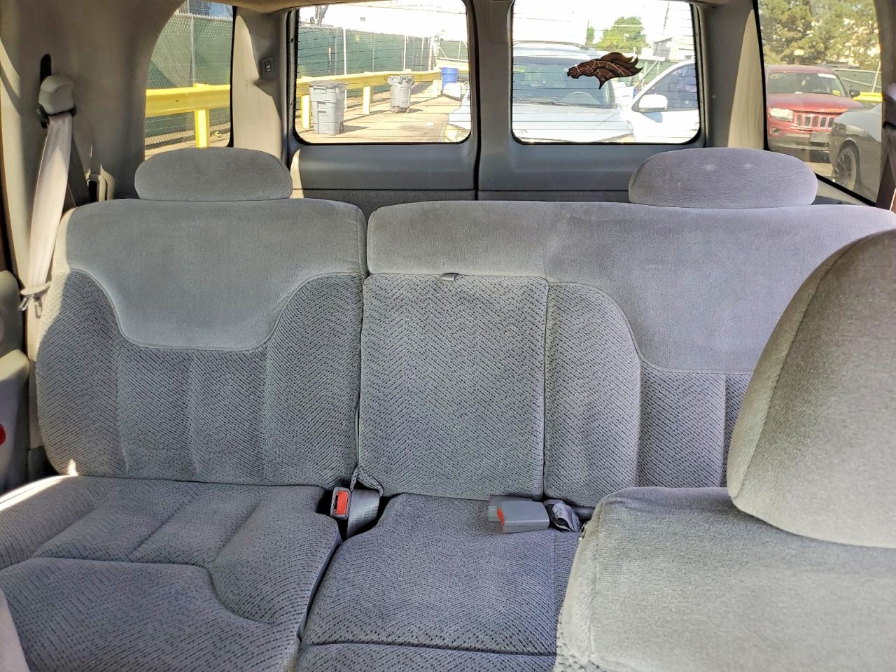 1999 CHEVROLET TAHOE