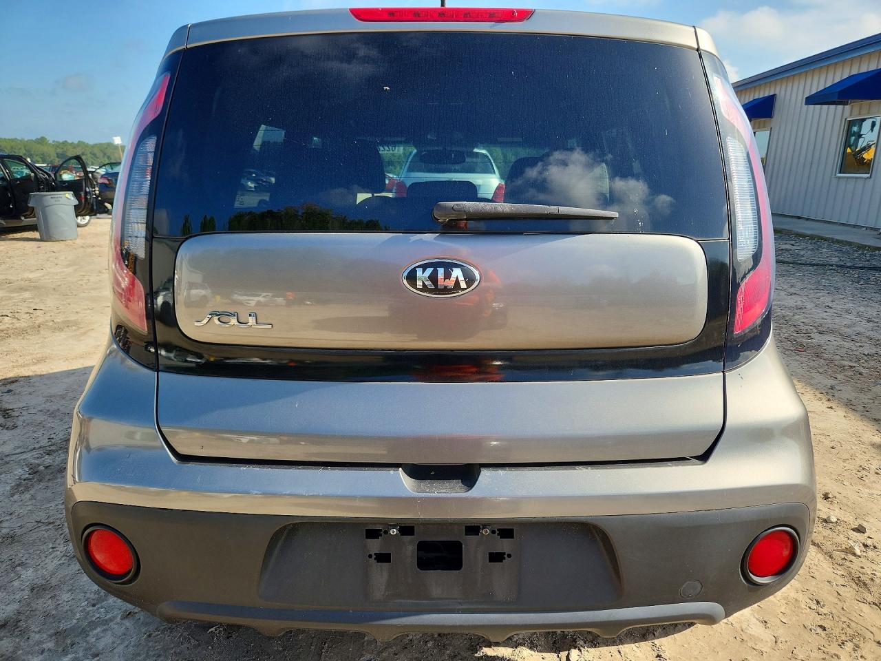 2017 KIA SOUL