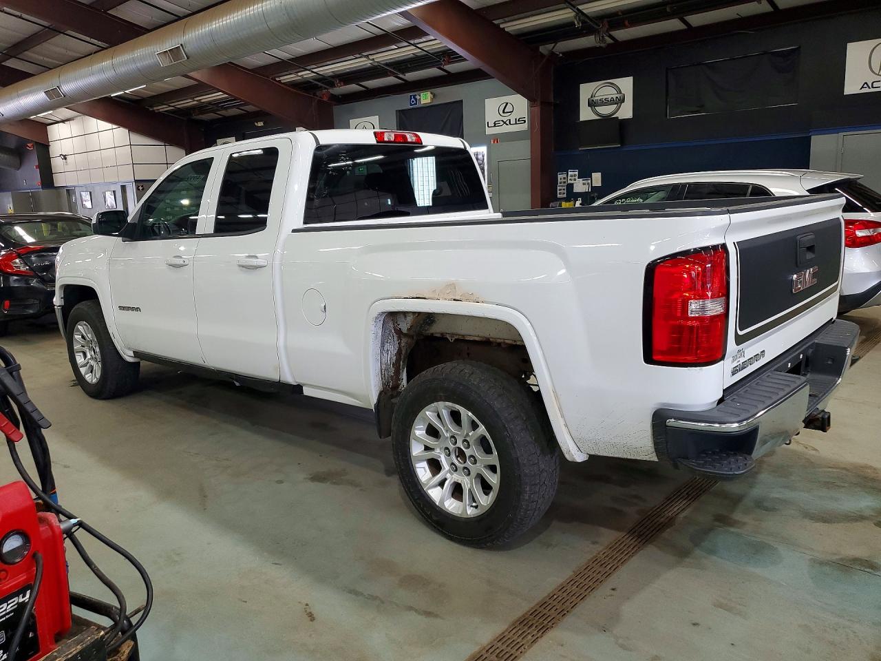 2015 GMC SIERRA