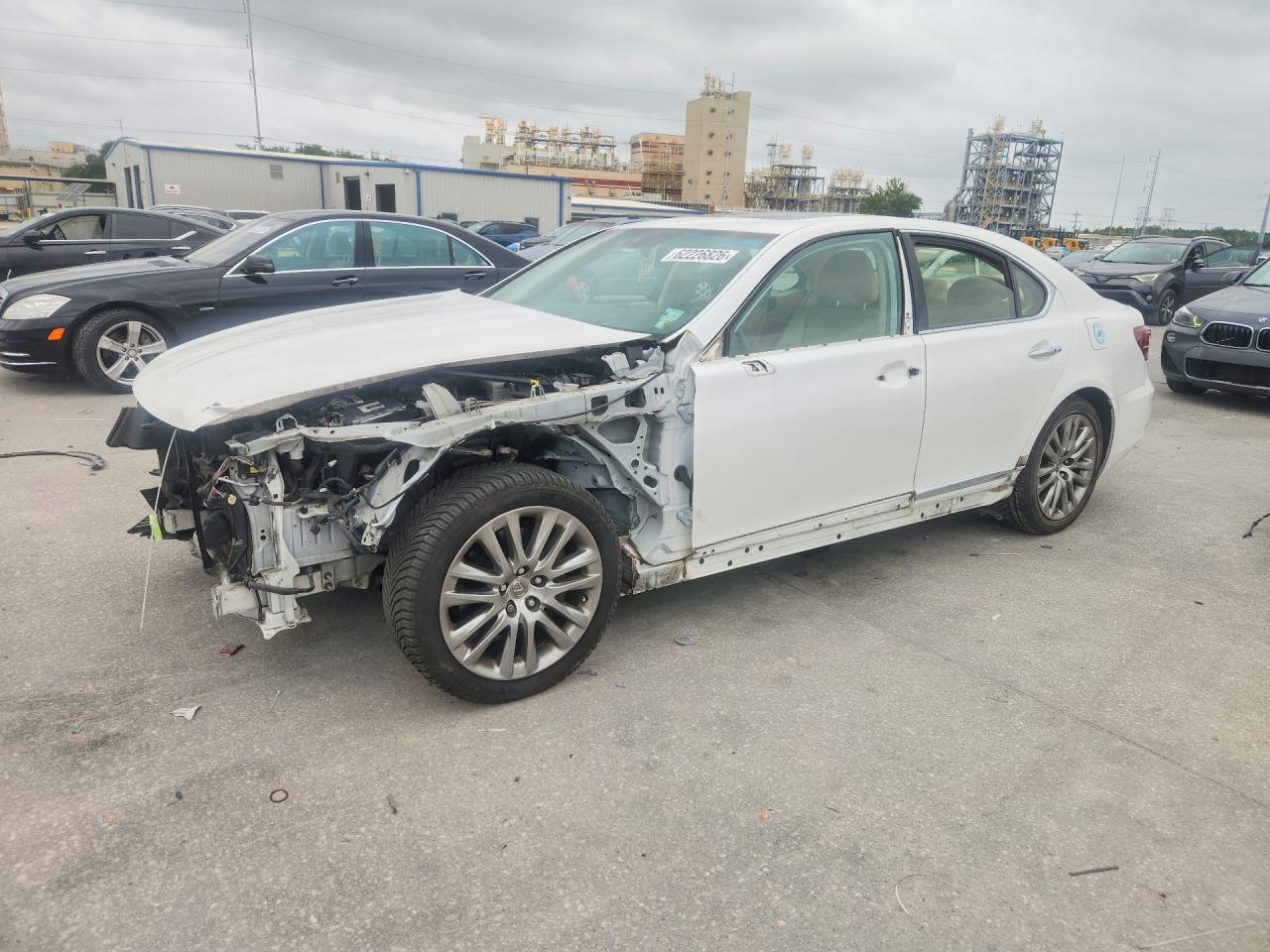 2014 LEXUS LS460