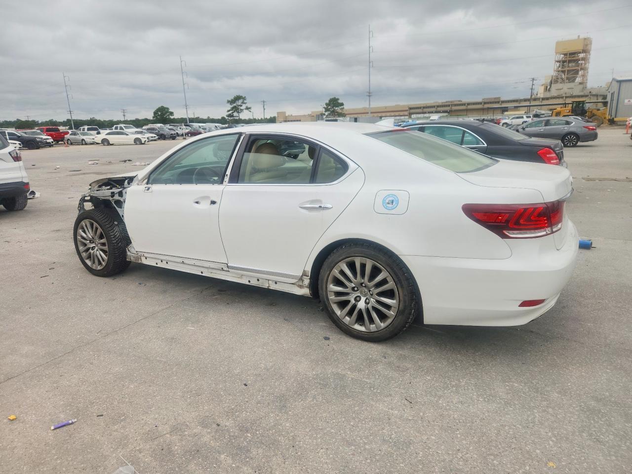 2014 LEXUS LS460