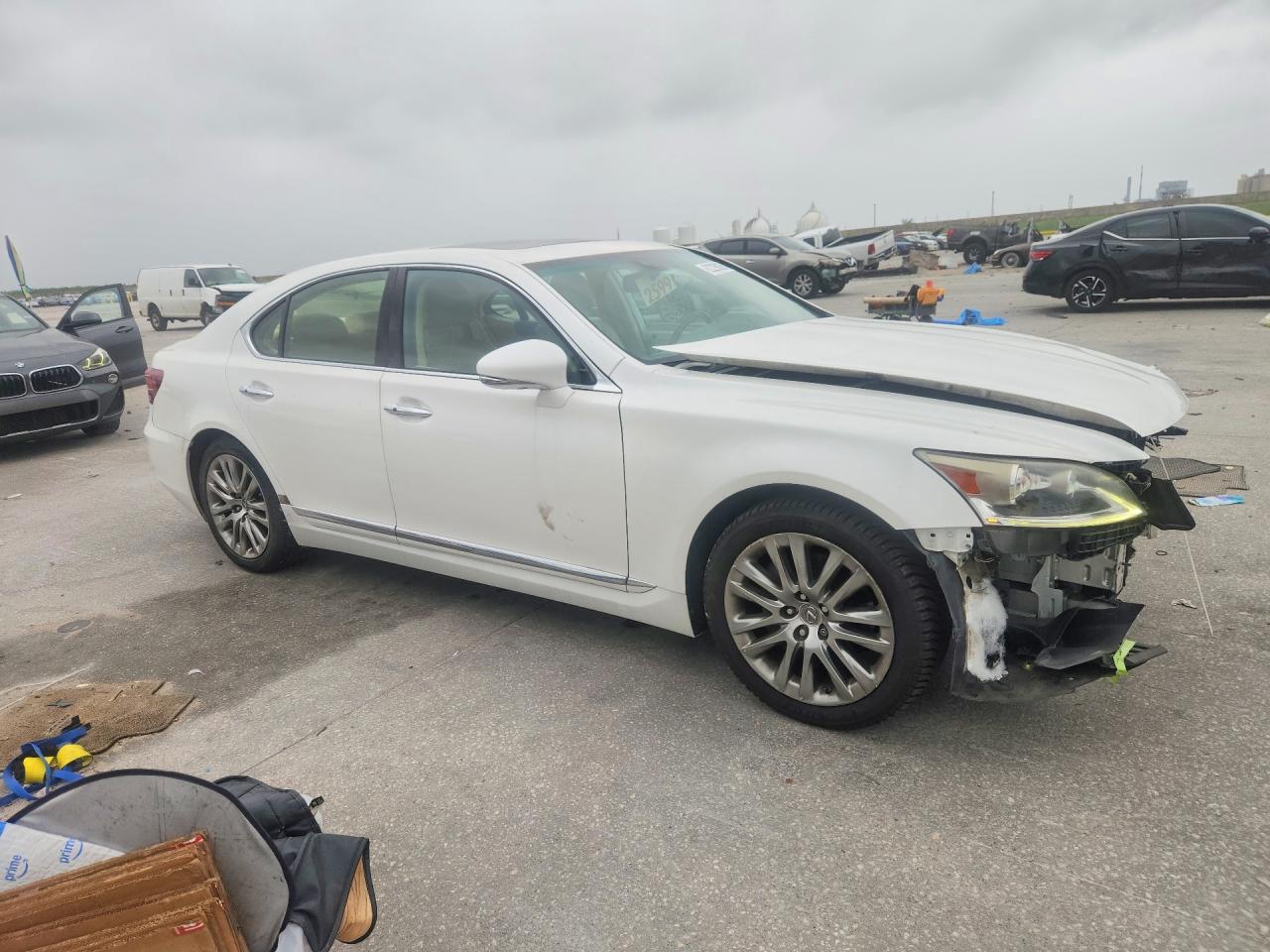 2014 LEXUS LS460