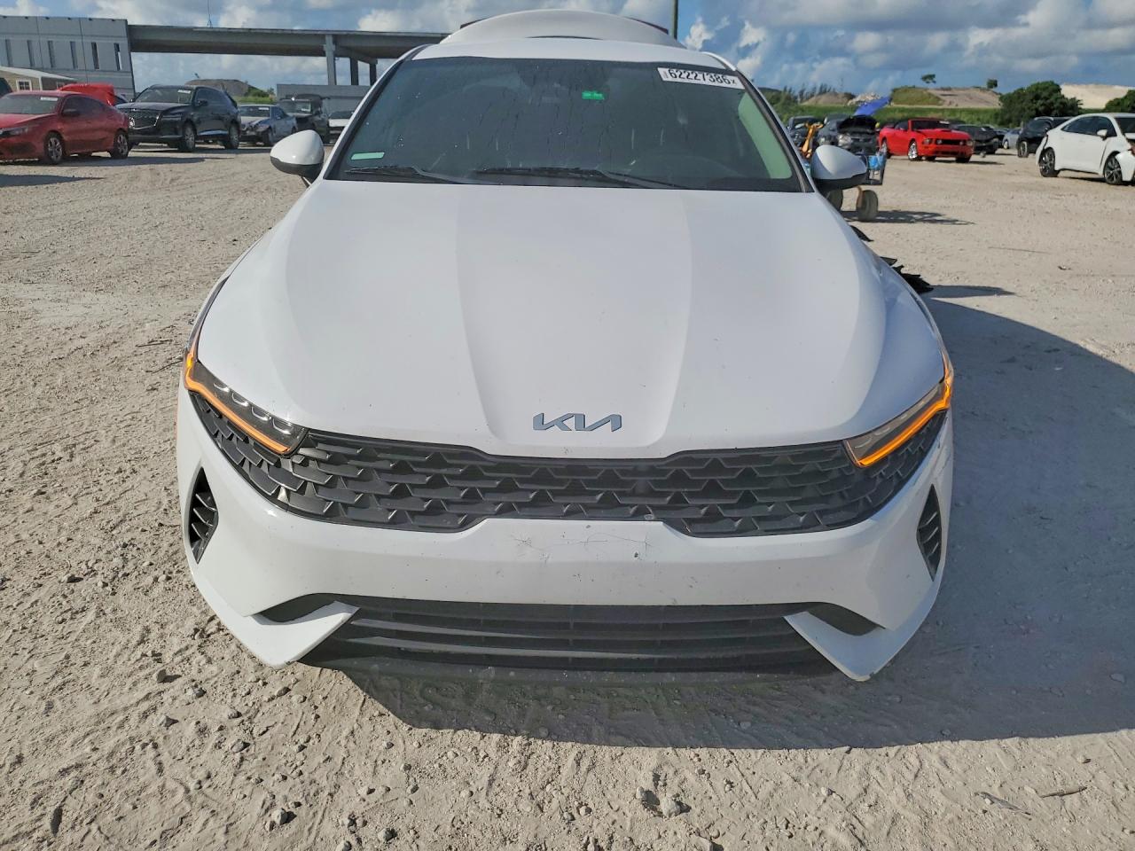 2022 KIA K5
