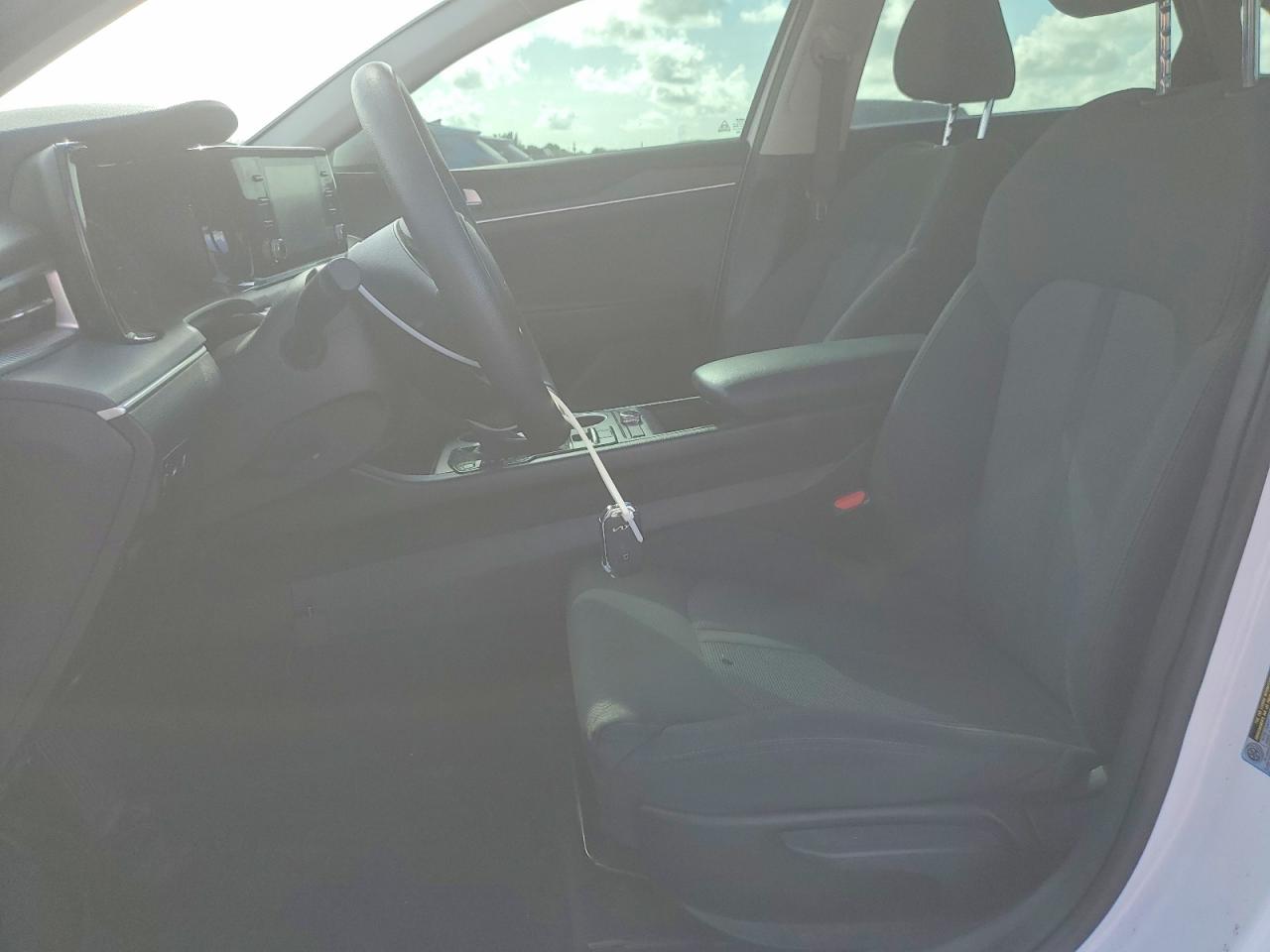 2022 KIA K5