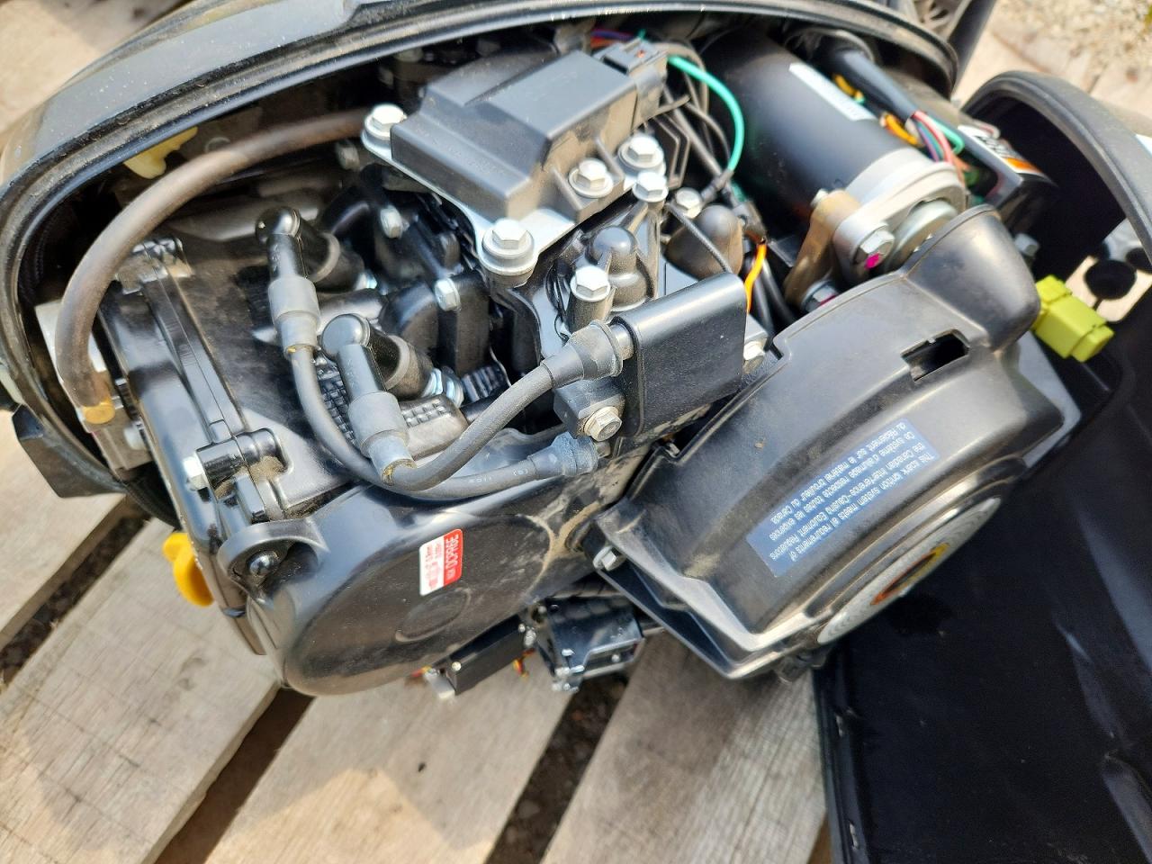 2012 MERCURY MARINE LOT