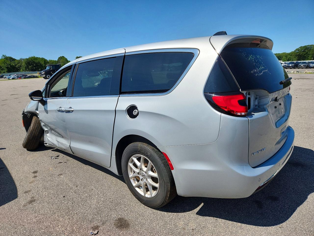 2024 CHRYSLER PACIFICA