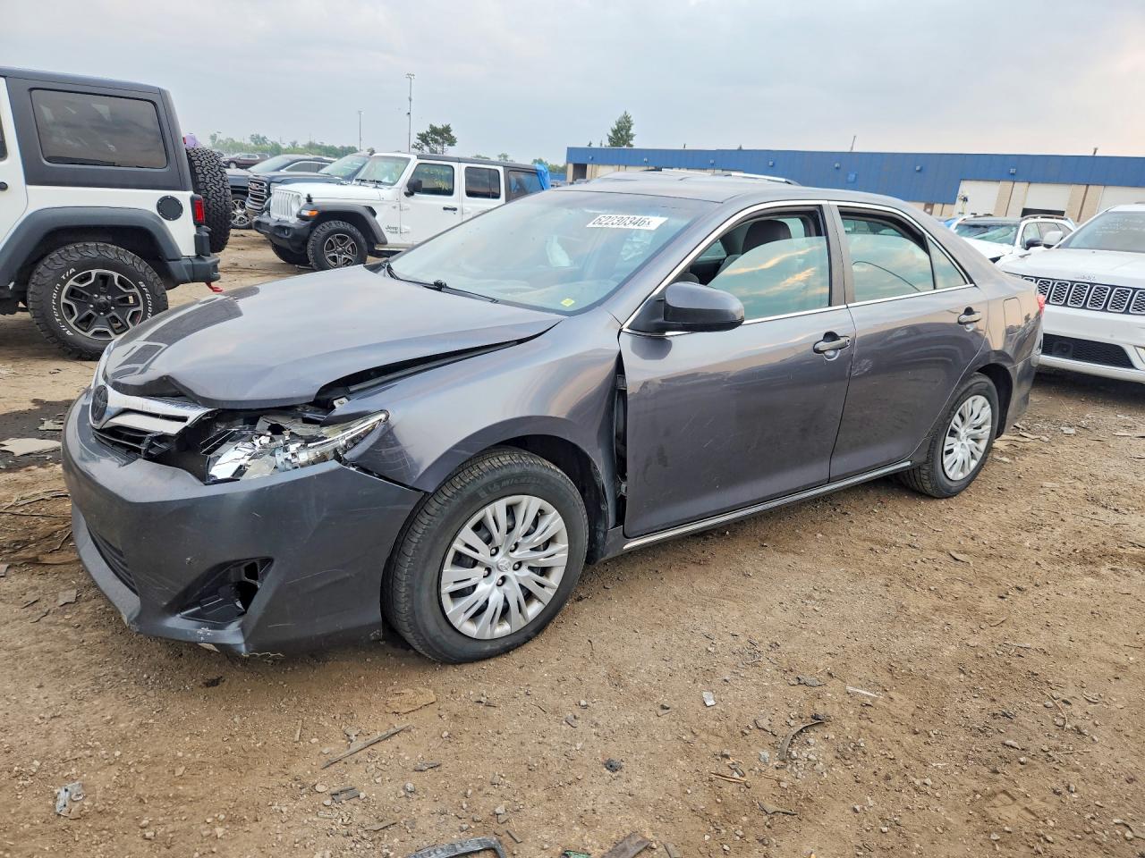 2012 TOYOTA CAMRY