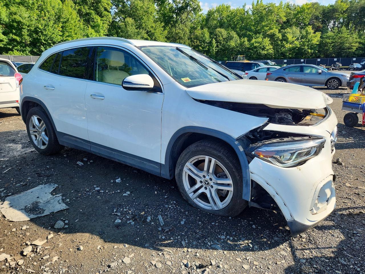 2021 MERCEDES-BENZ GLA-CLASS