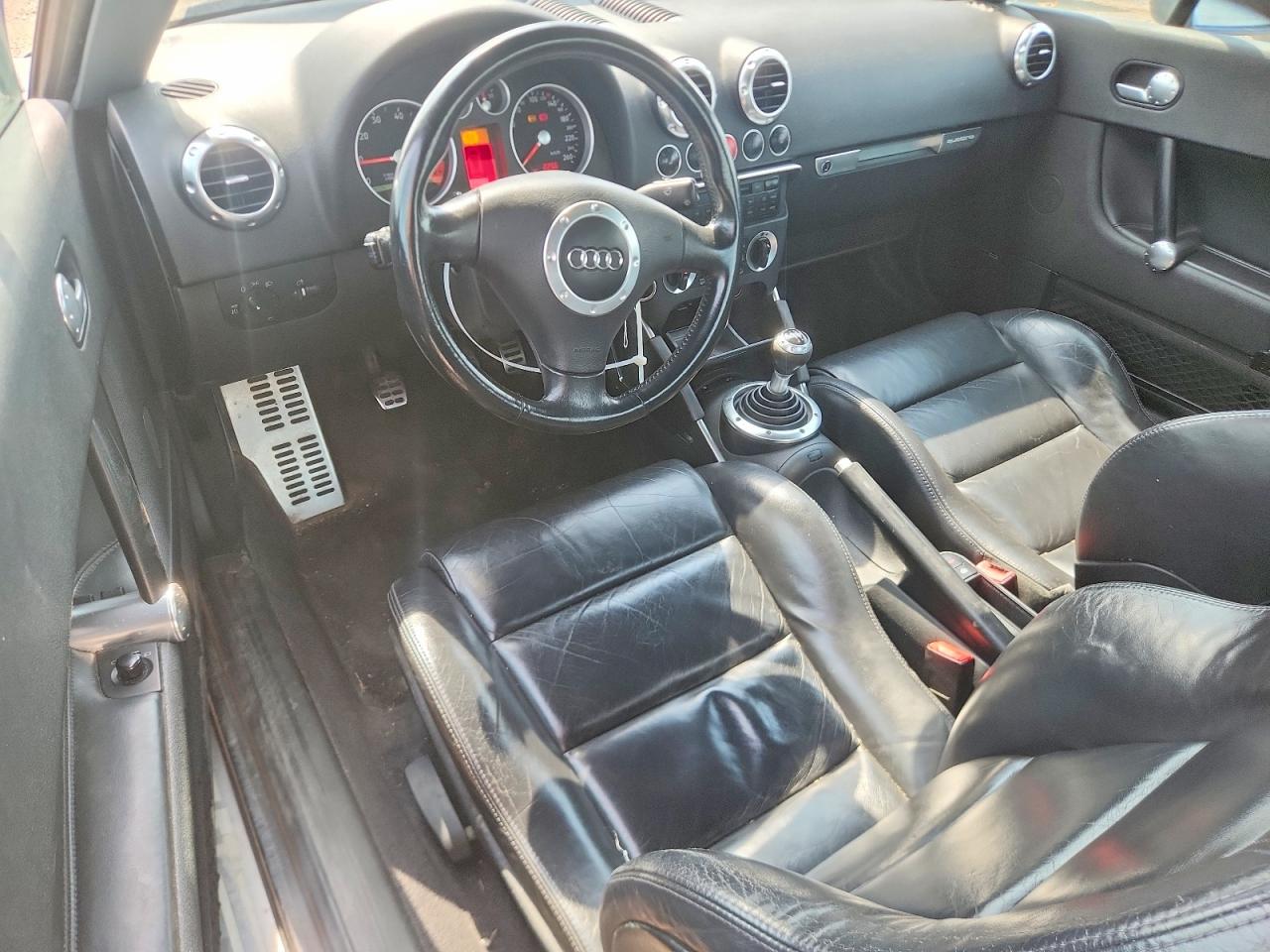 2003 AUDI TT