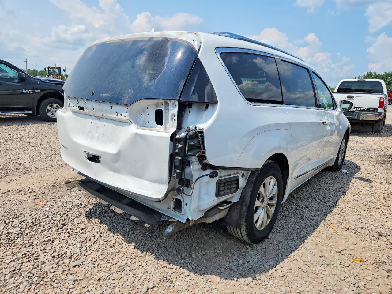 2018 CHRYSLER PACIFICA