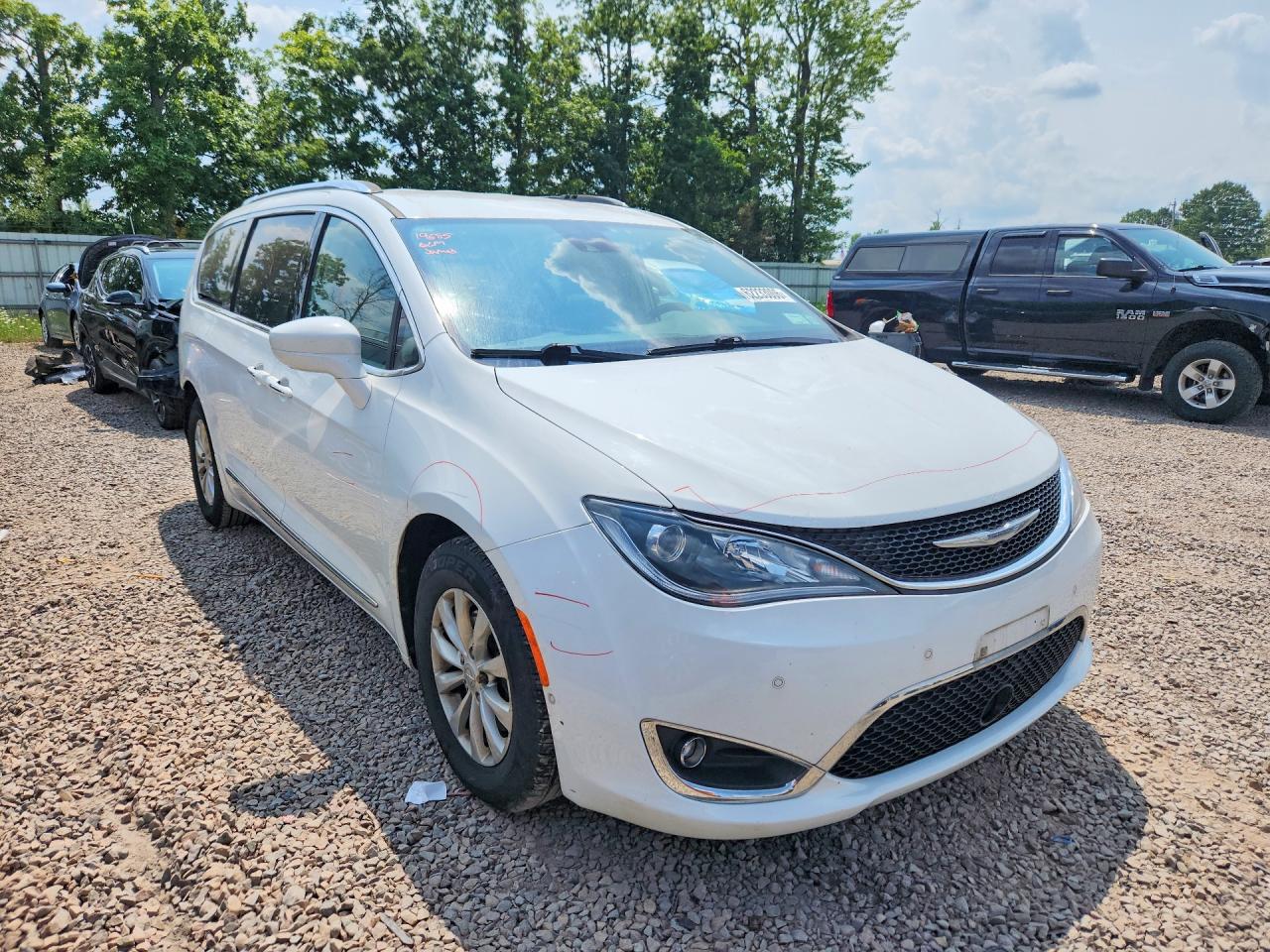 2018 CHRYSLER PACIFICA