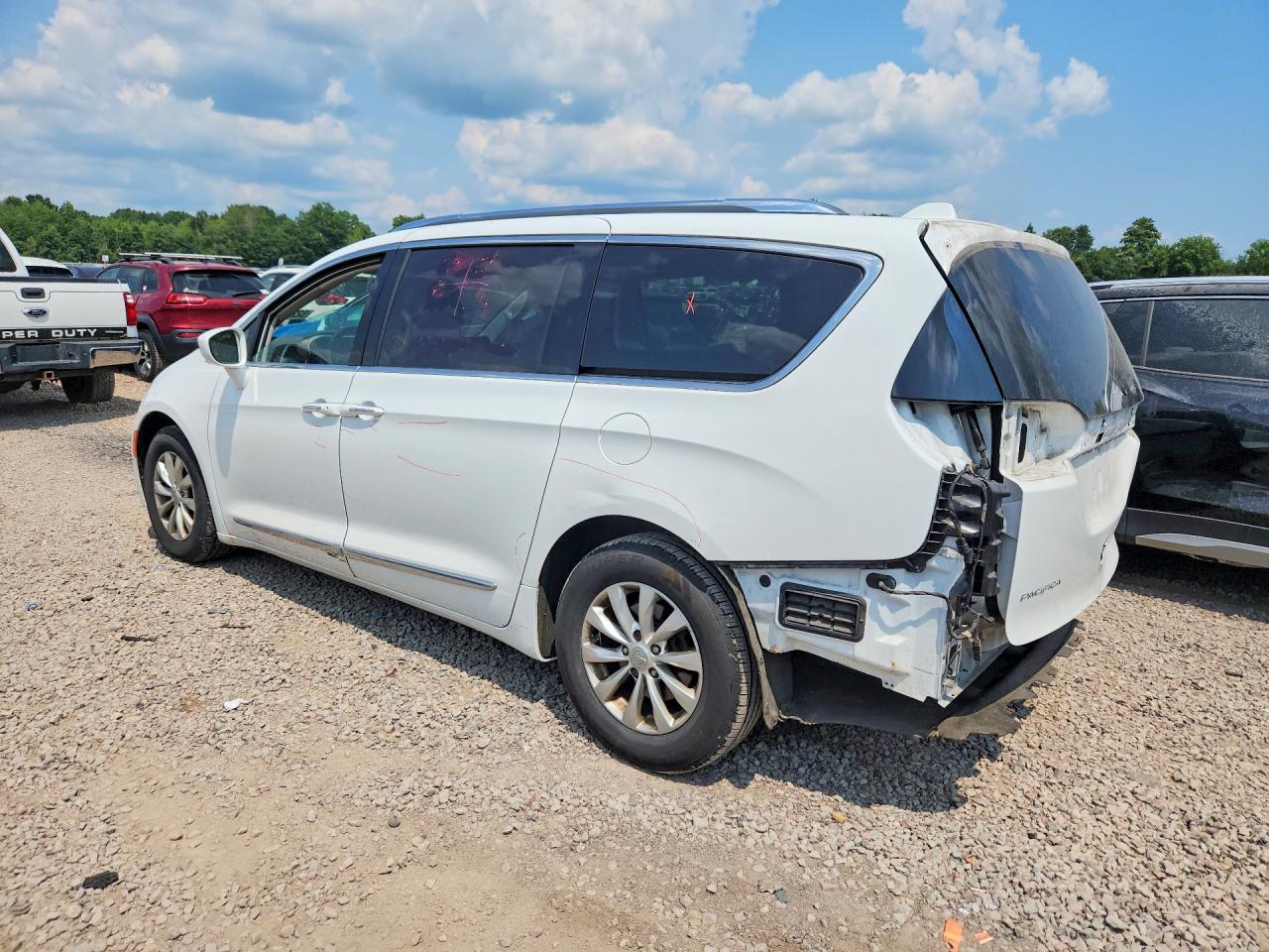 2018 CHRYSLER PACIFICA