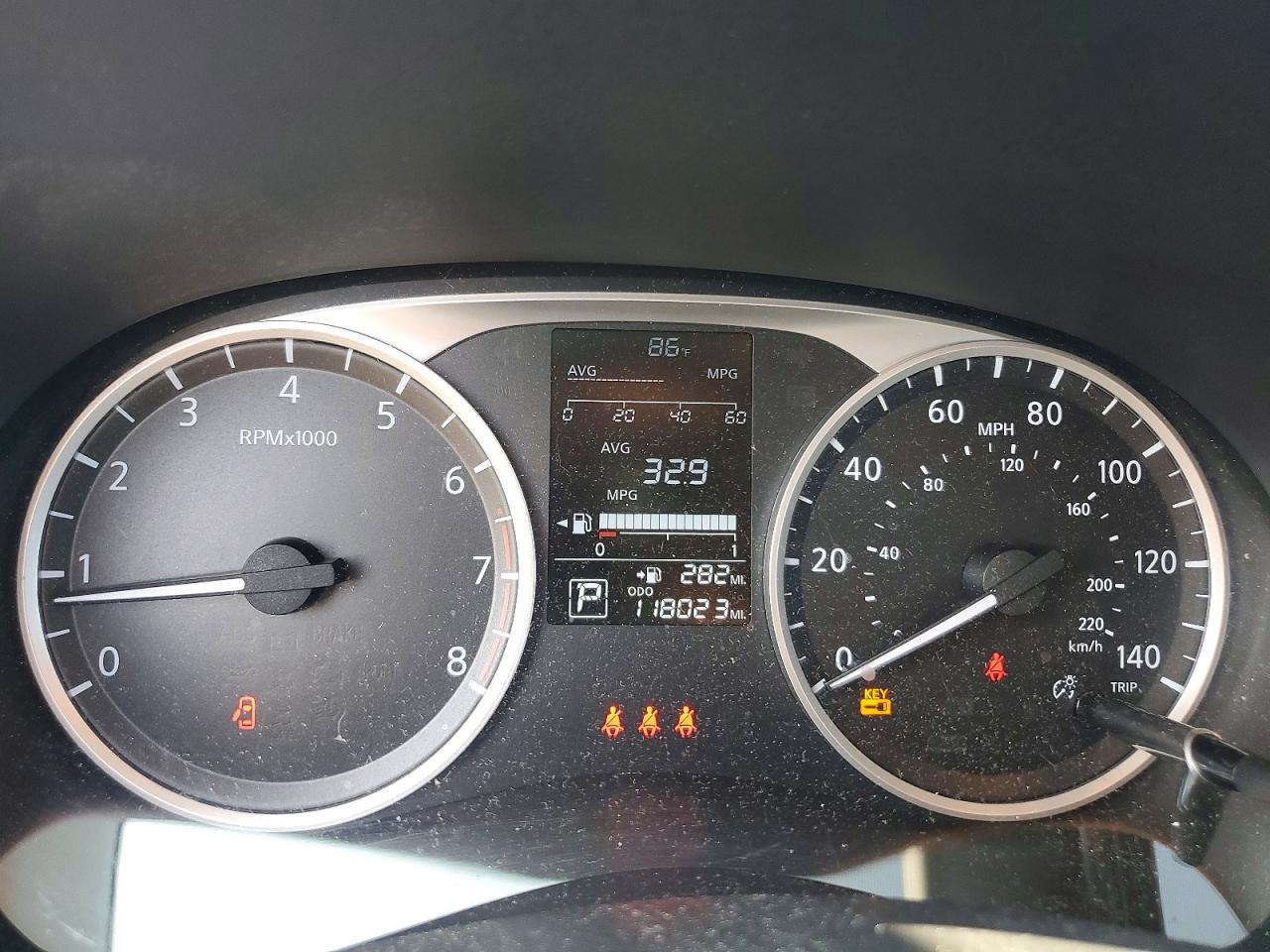 2023 NISSAN KICKS