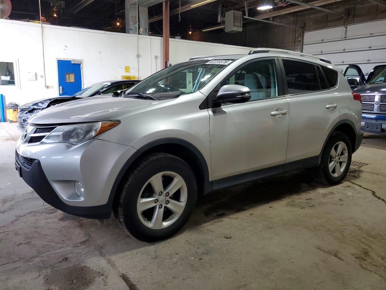 2014 TOYOTA RAV4