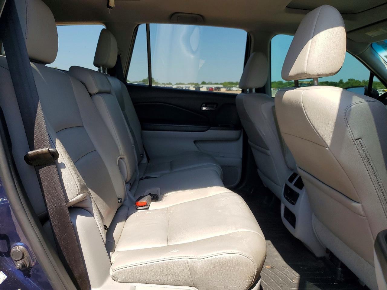 2016 HONDA PILOT