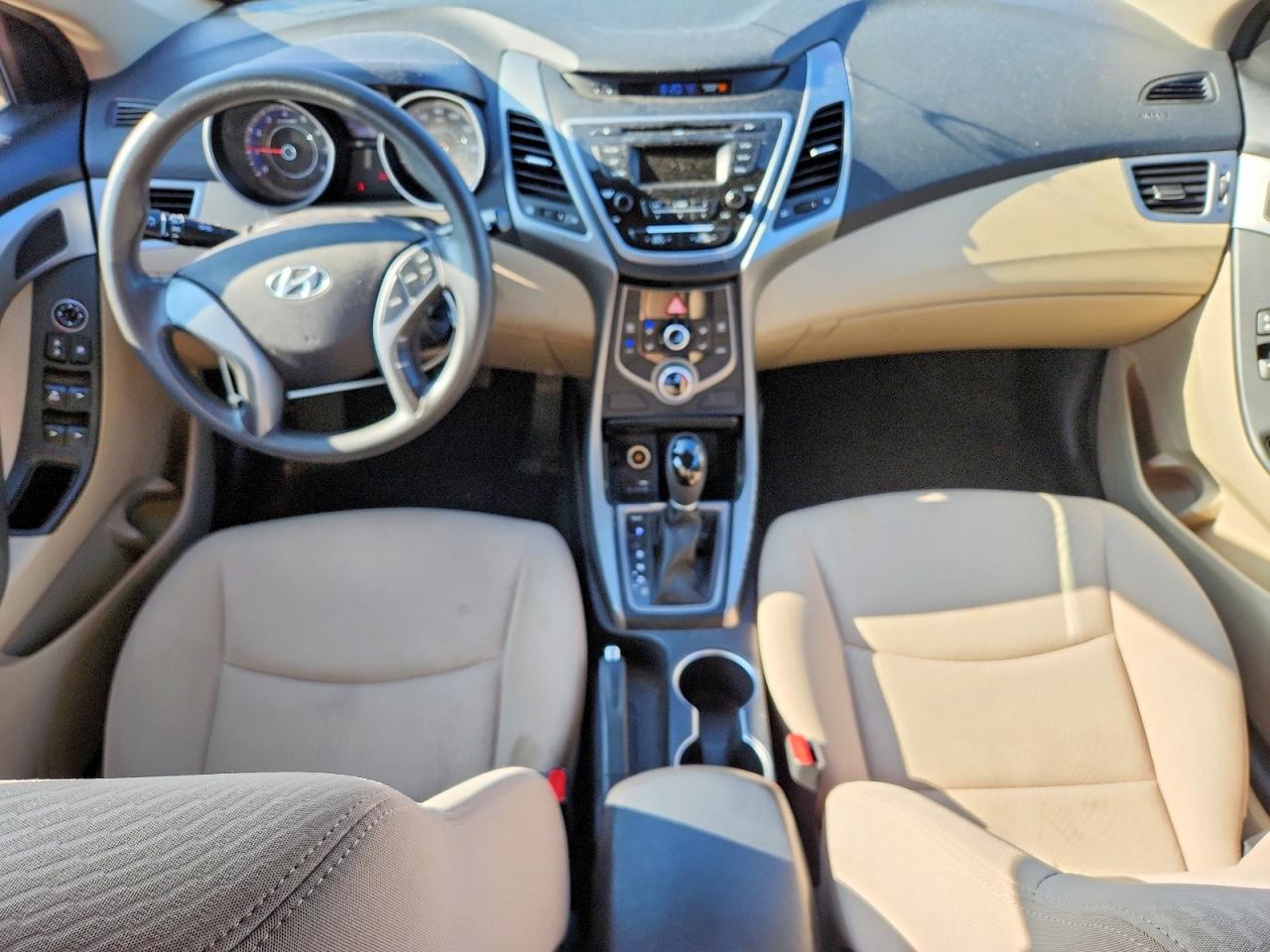 2016 HYUNDAI ELANTRA