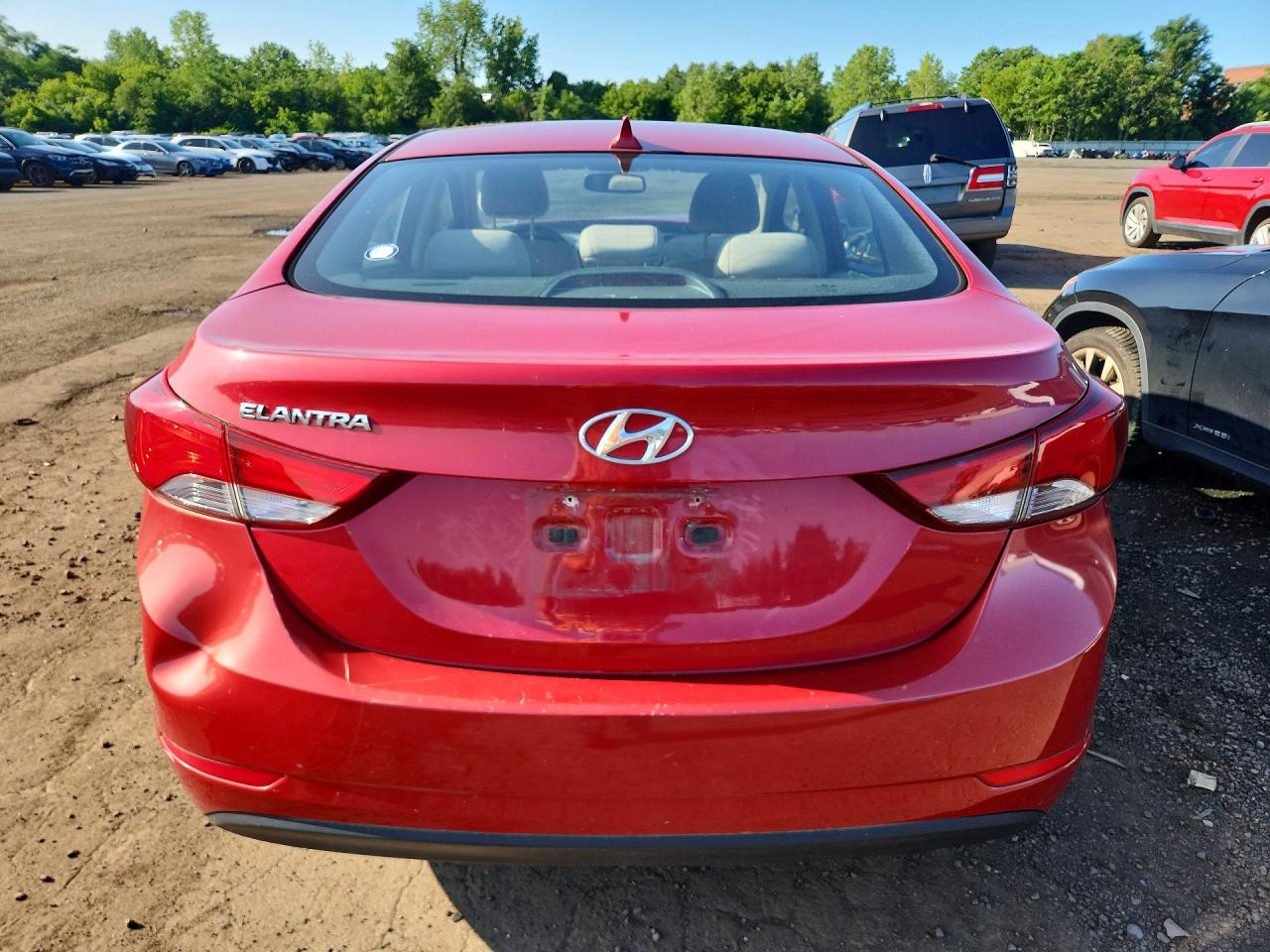 2016 HYUNDAI ELANTRA