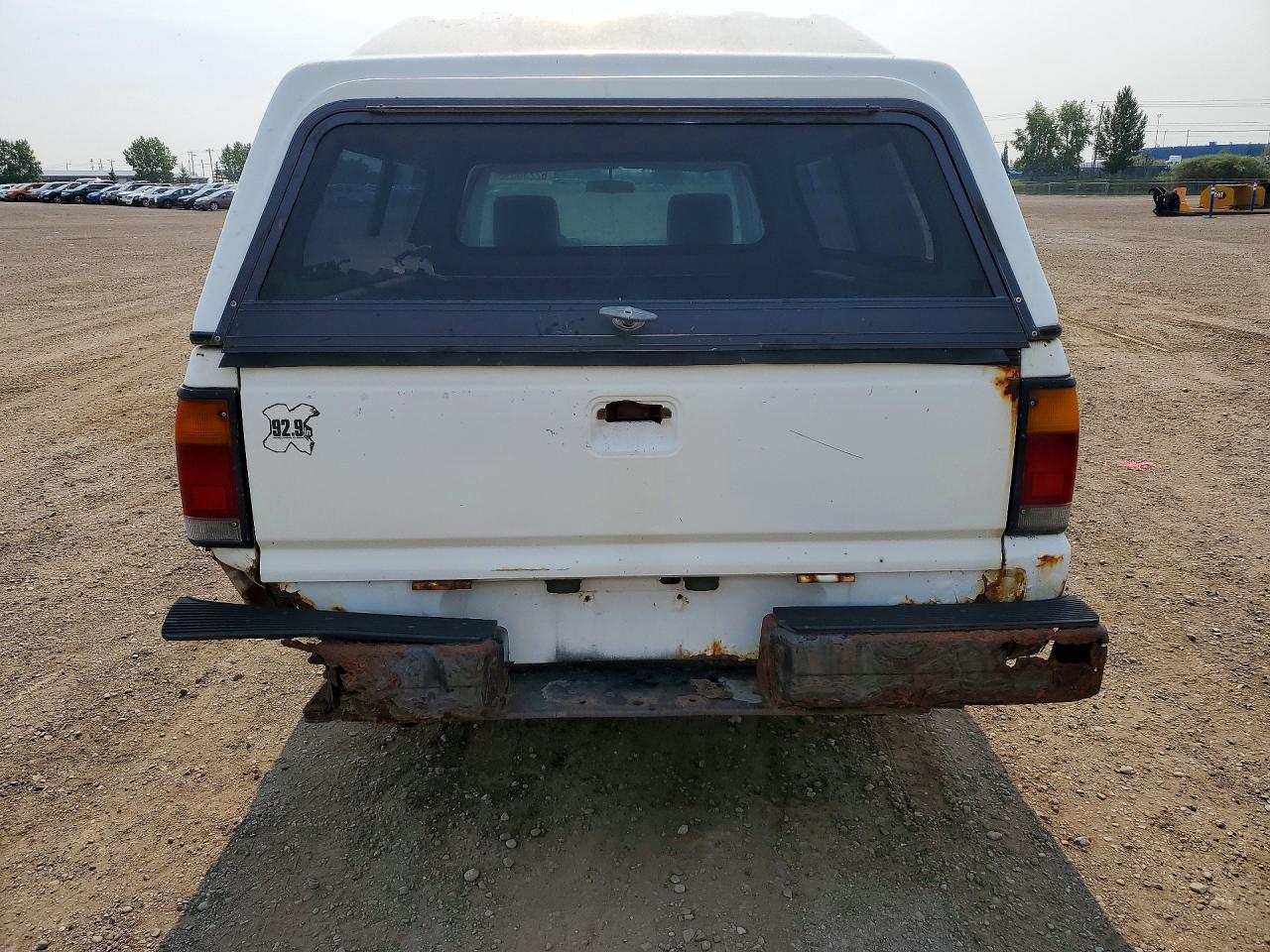 1993 MAZDA B2200