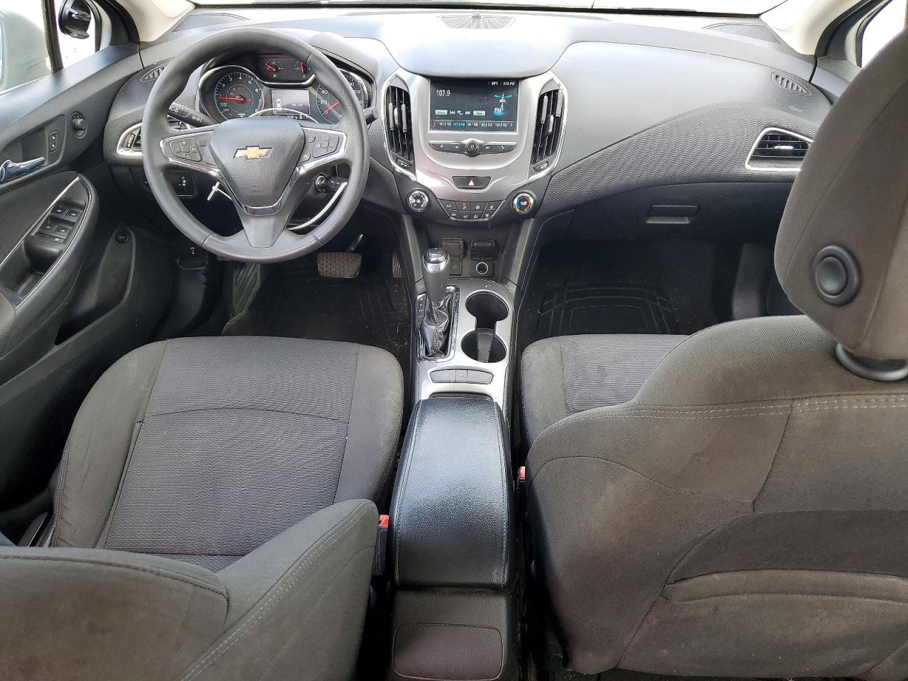2018 CHEVROLET CRUZE