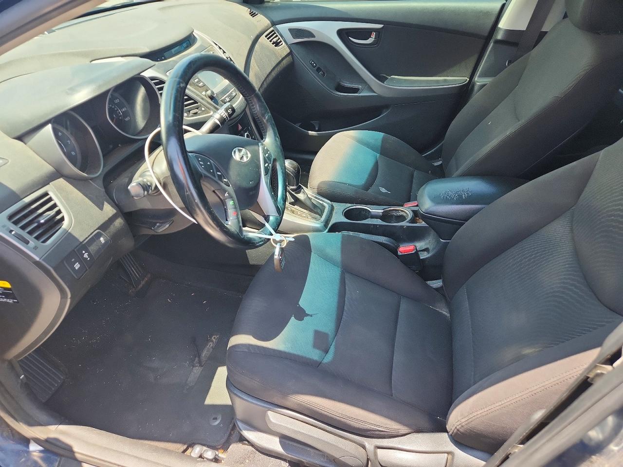 2016 HYUNDAI ELANTRA