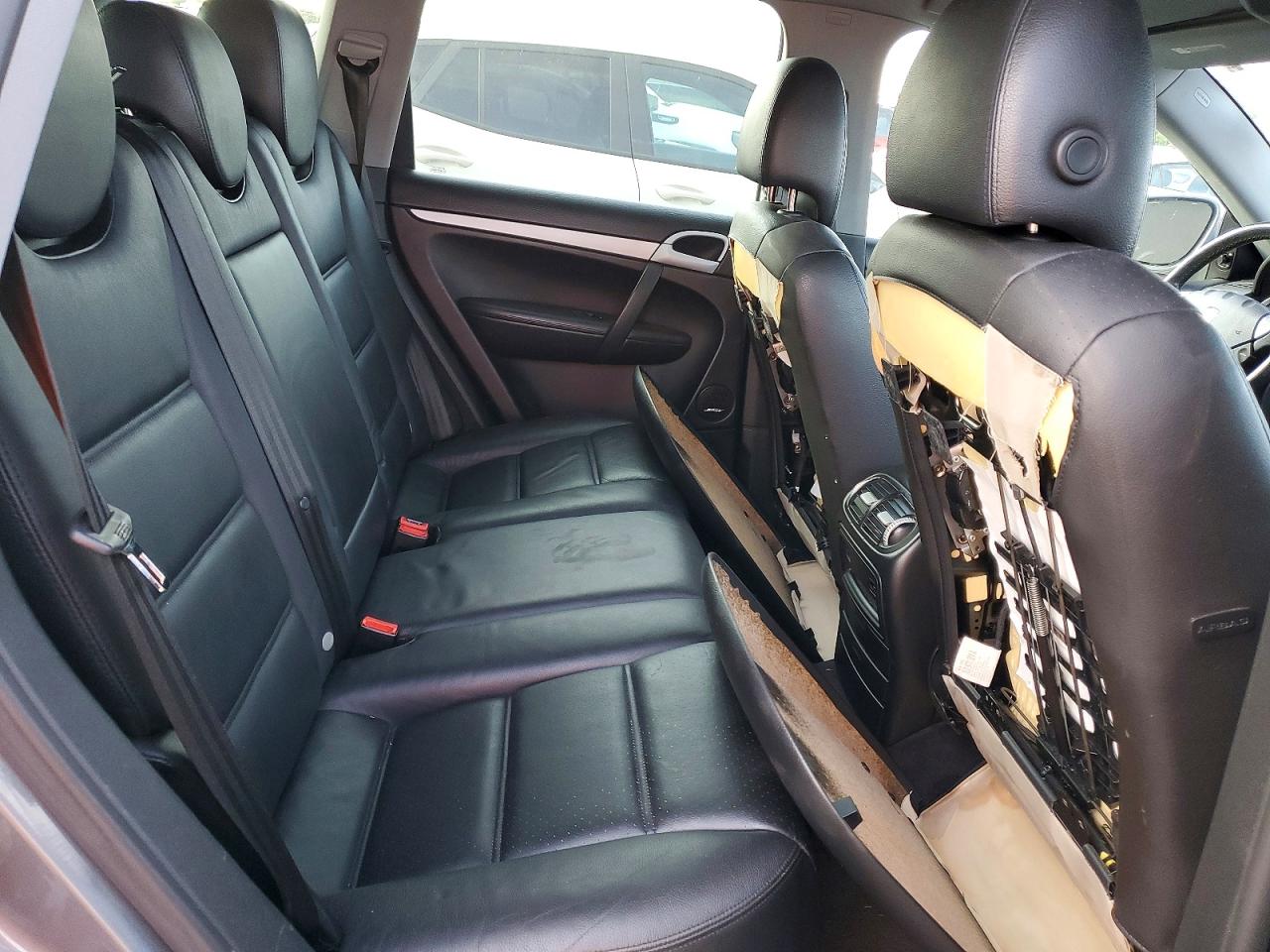 2005 PORSCHE CAYENNE
