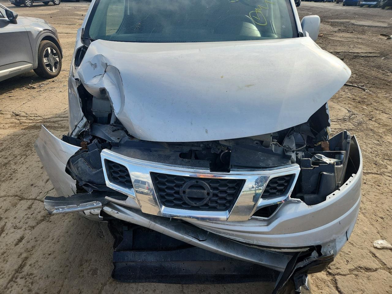 2015 NISSAN NV