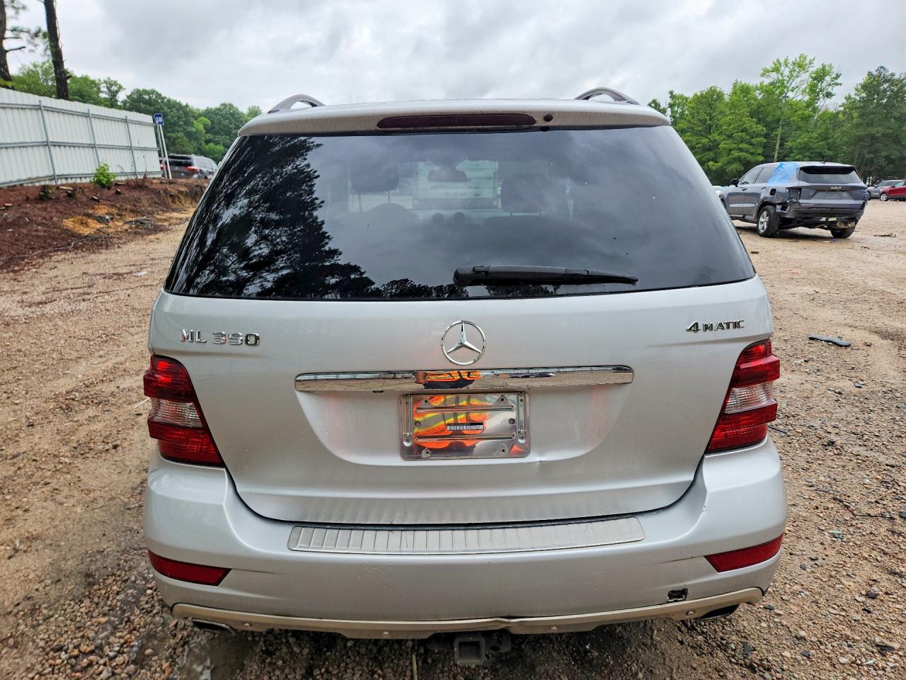 2011 MERCEDES-BENZ M-CLASS