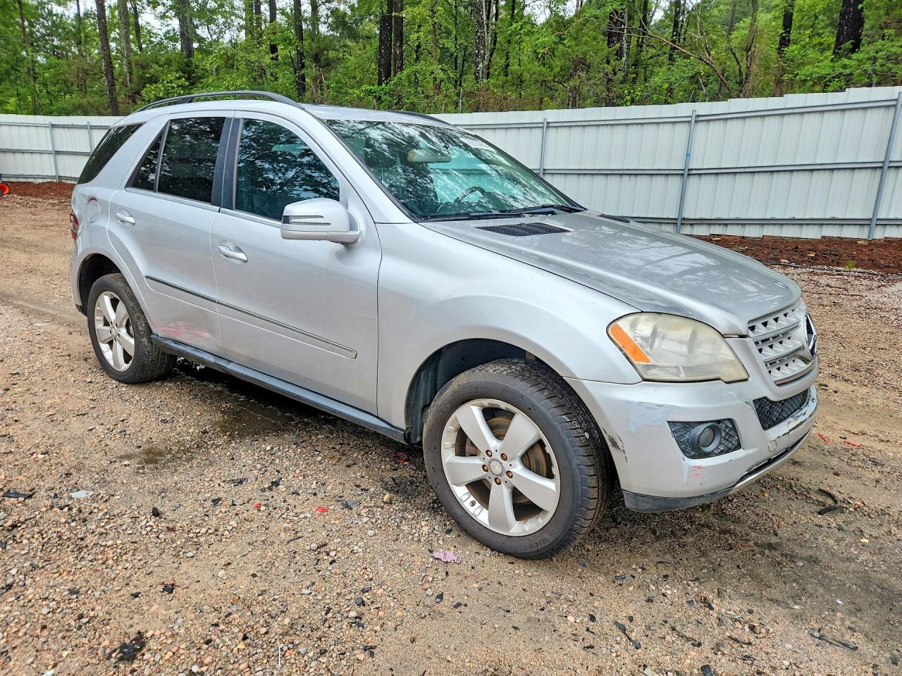 2011 MERCEDES-BENZ M-CLASS