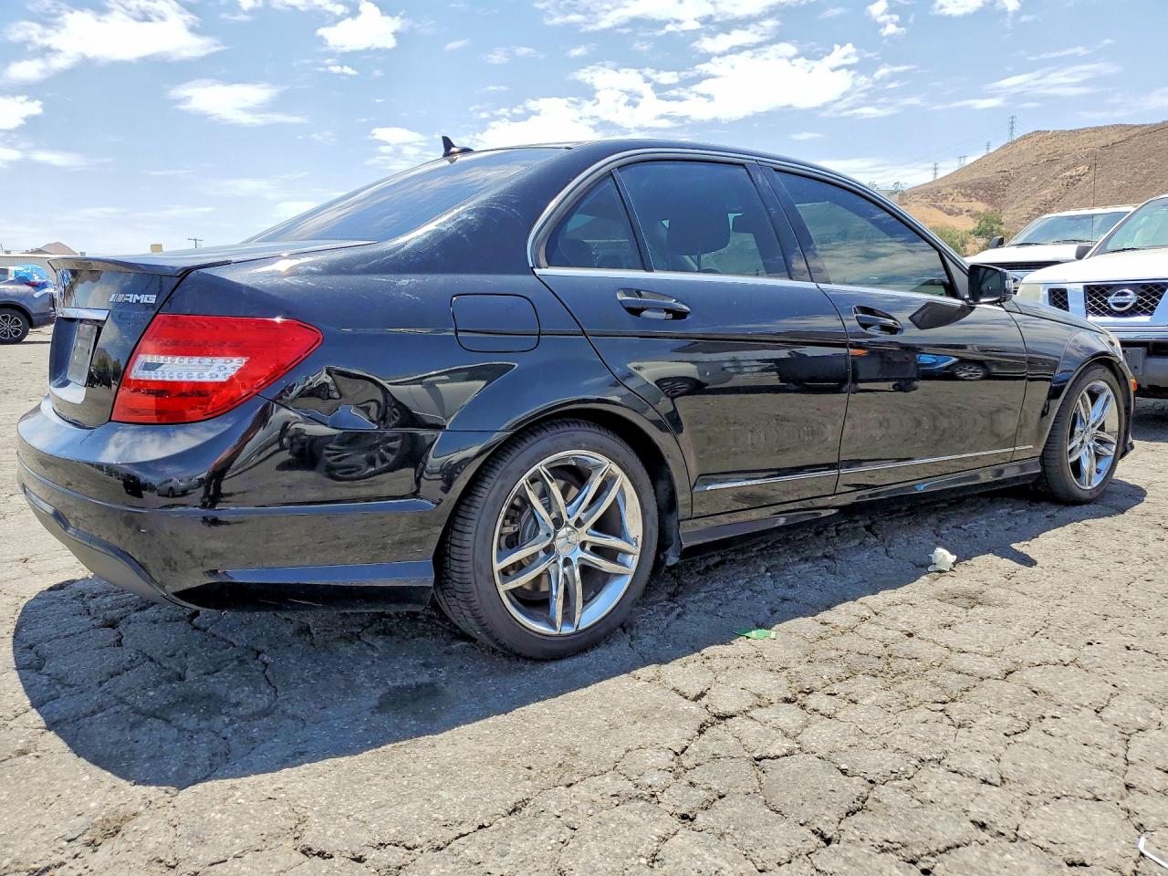 2014 MERCEDES-BENZ C-CLASS