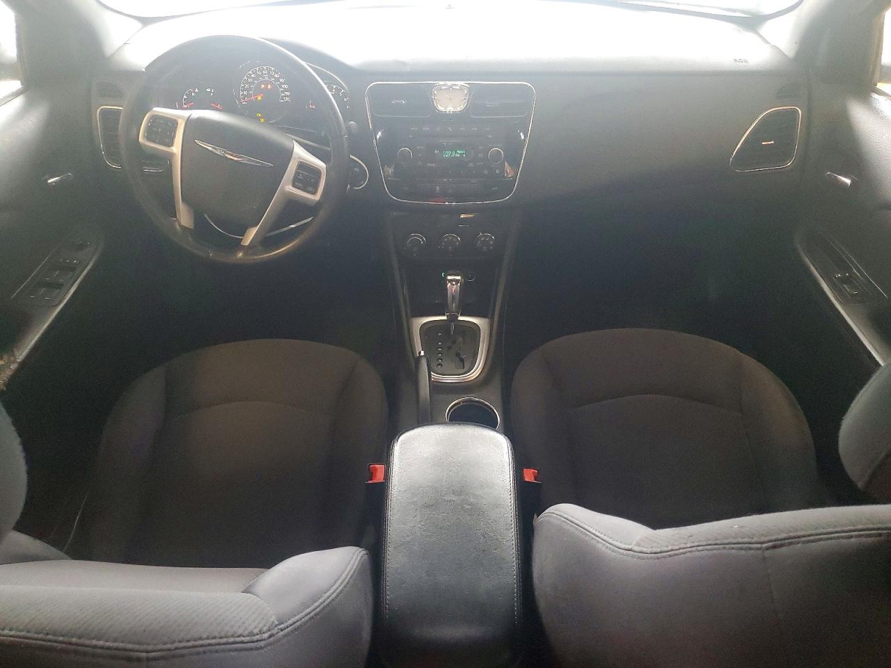 2014 CHRYSLER 200
