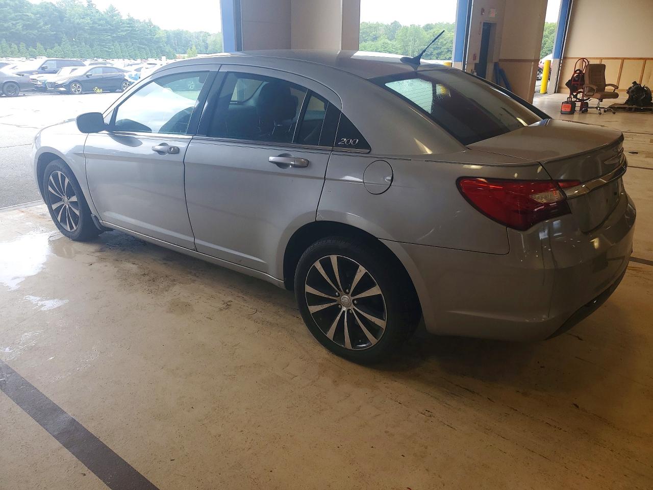 2014 CHRYSLER 200