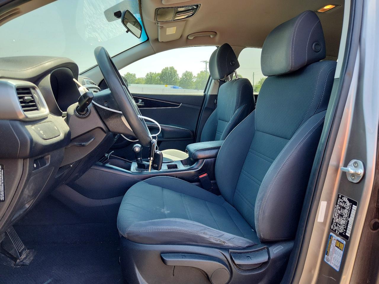 2017 KIA SORENTO