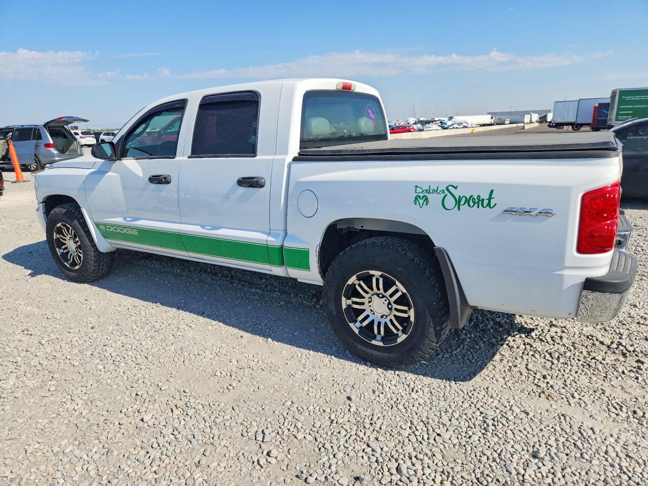 2010 DODGE DAKOTA