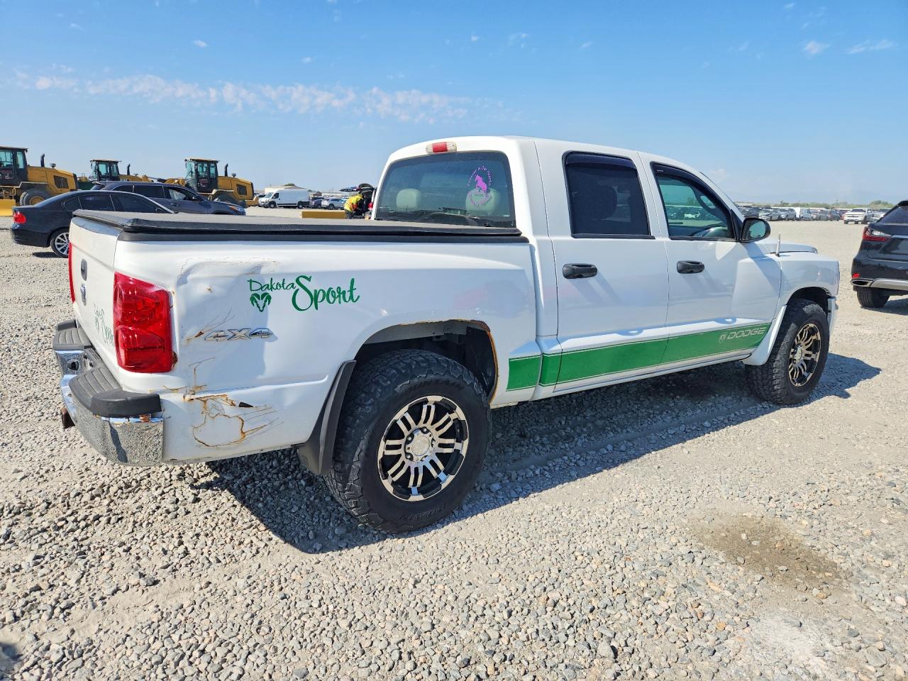 2010 DODGE DAKOTA