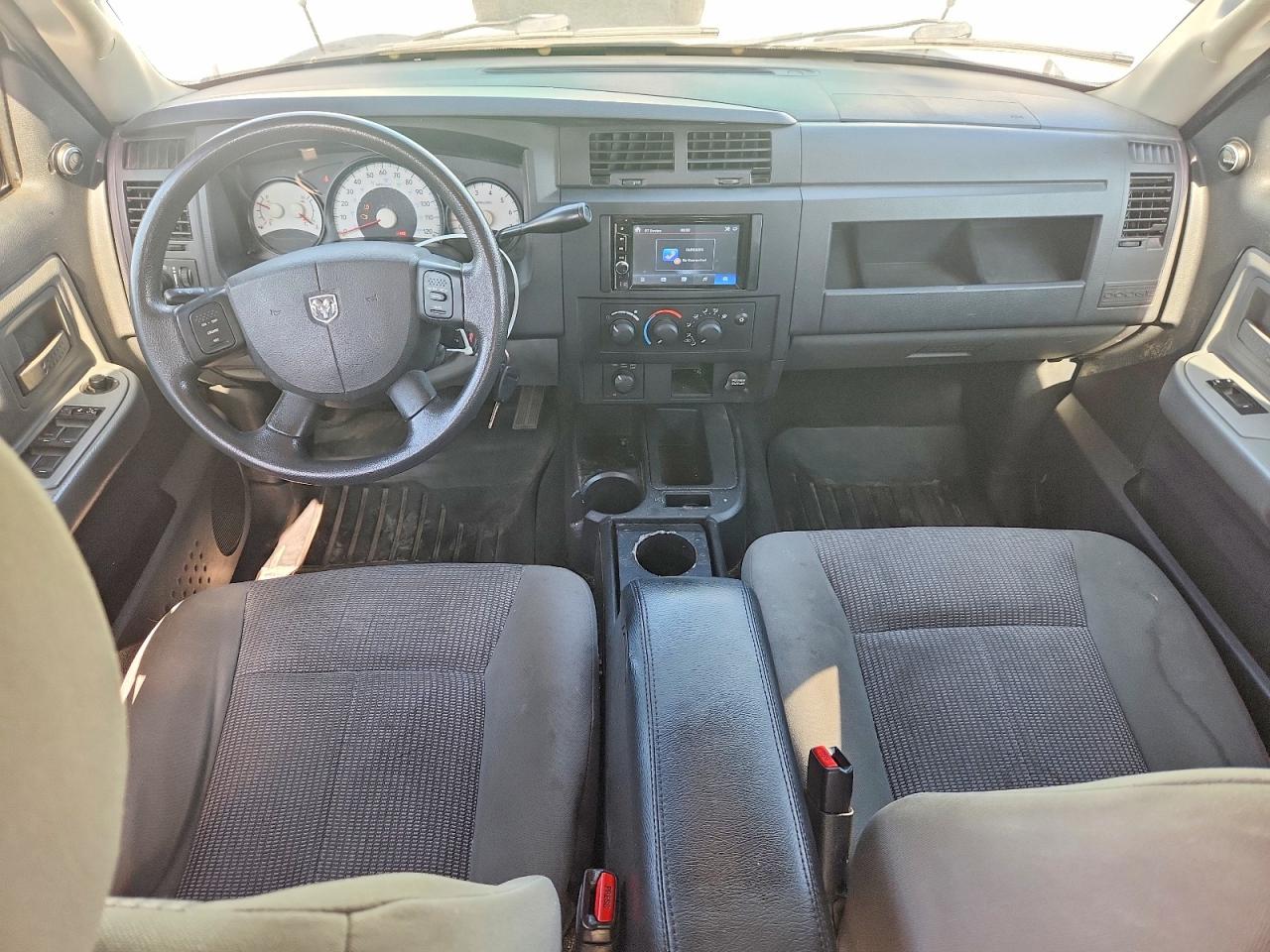 2010 DODGE DAKOTA